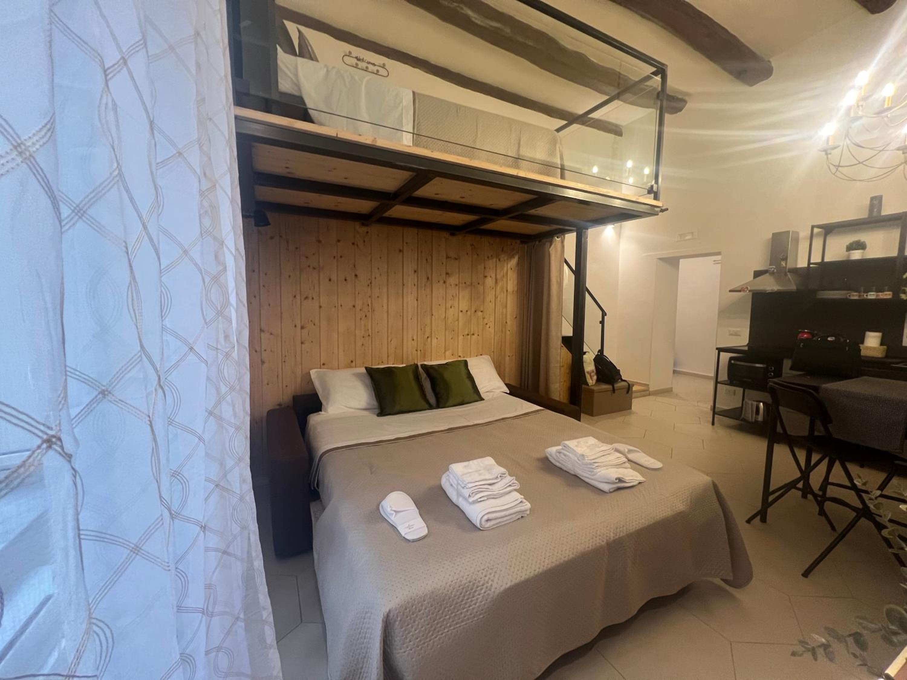 Franzese apartment sanità