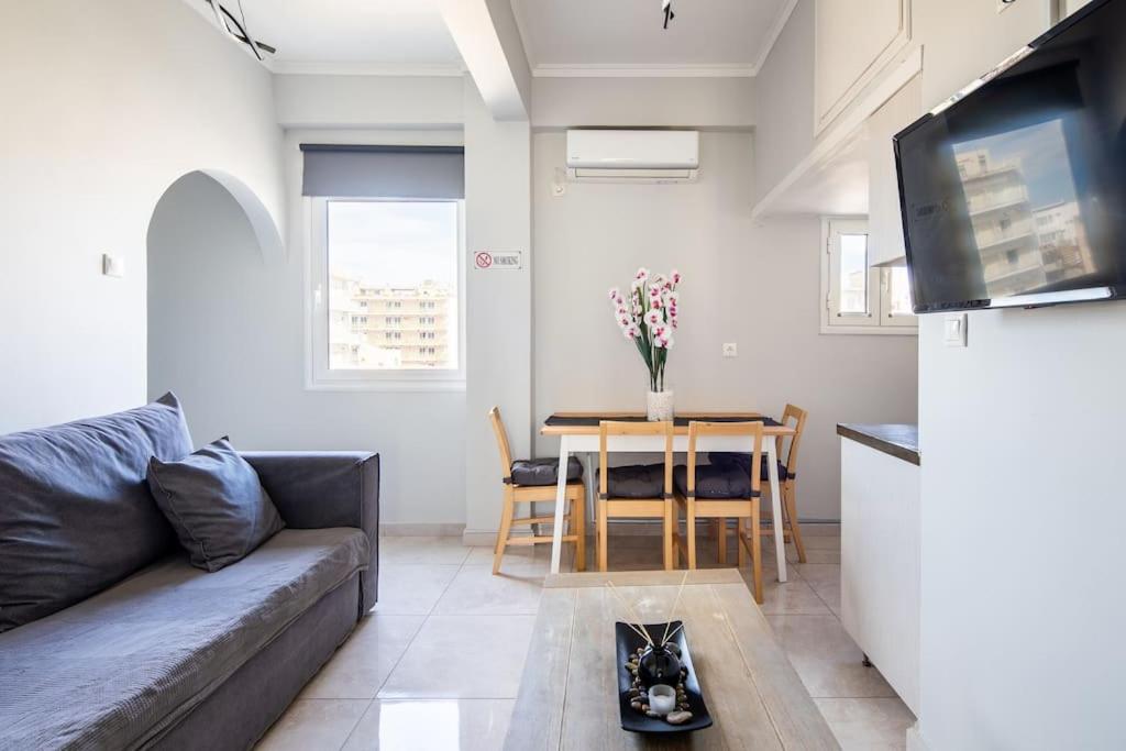 Pleasant Apartment Near To Acropolis