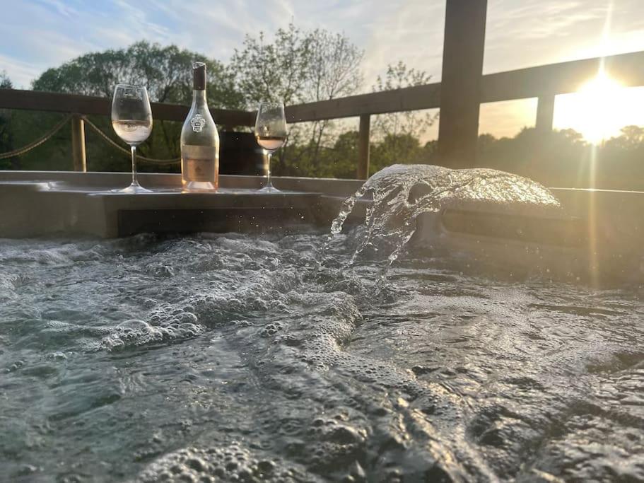 Luxury Escape with Hot Tub in County Antrim view 4