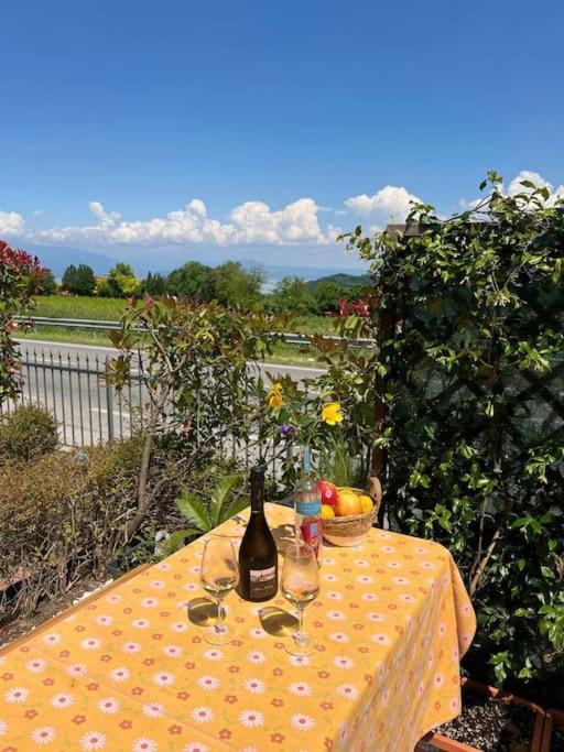 Casa Grillo, vista lago con piscina e box auto