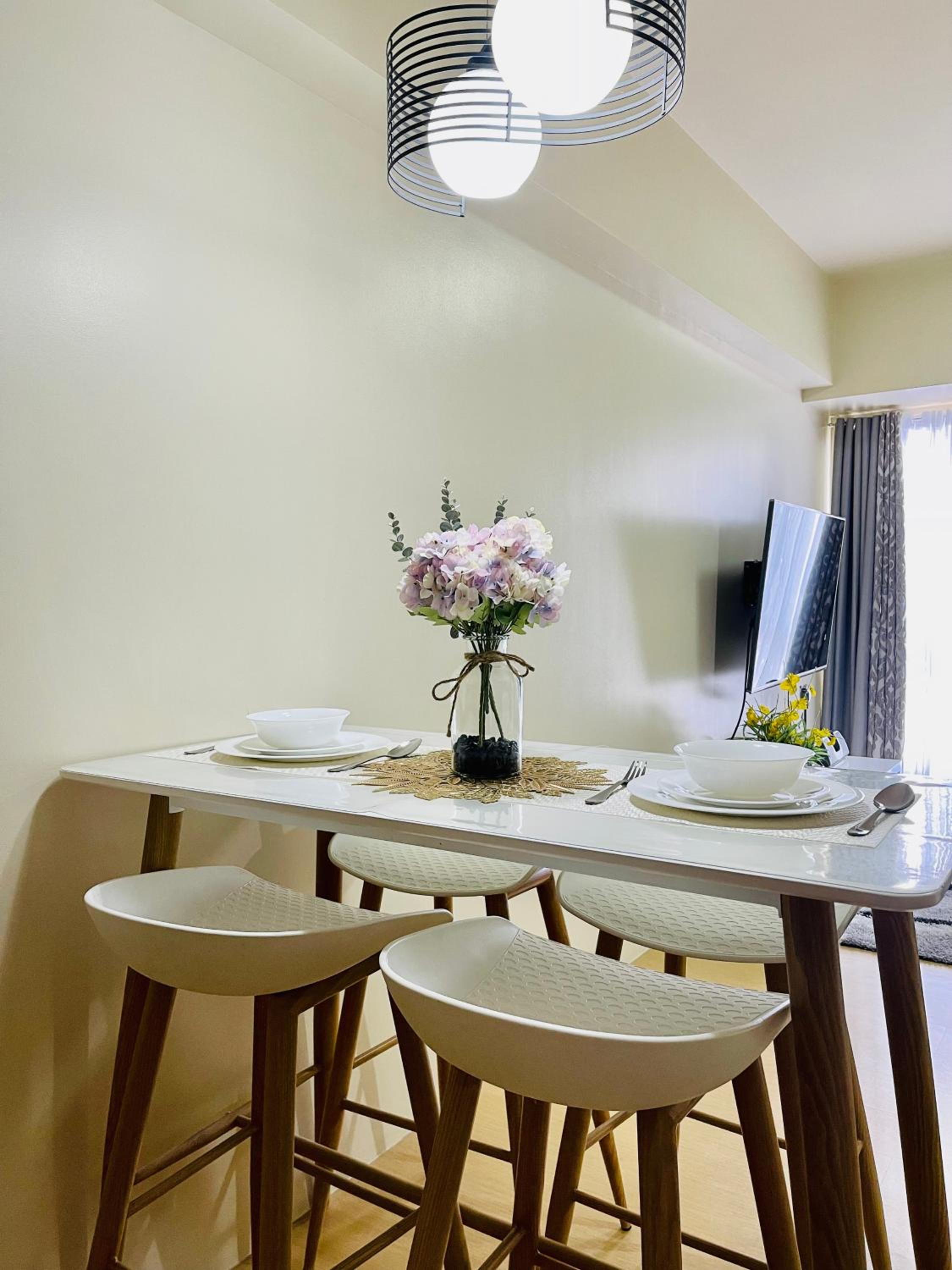 Cozy 1-Bedroom at Centrio Towers beside Ayala Mall