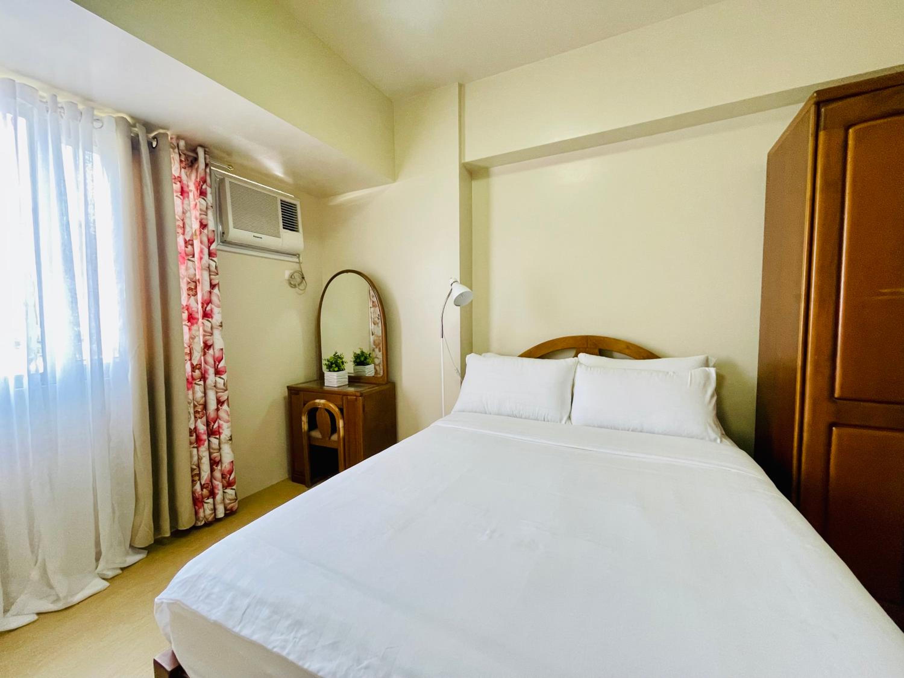 Cozy 1-Bedroom at Centrio Towers beside Ayala Mall, photo 16