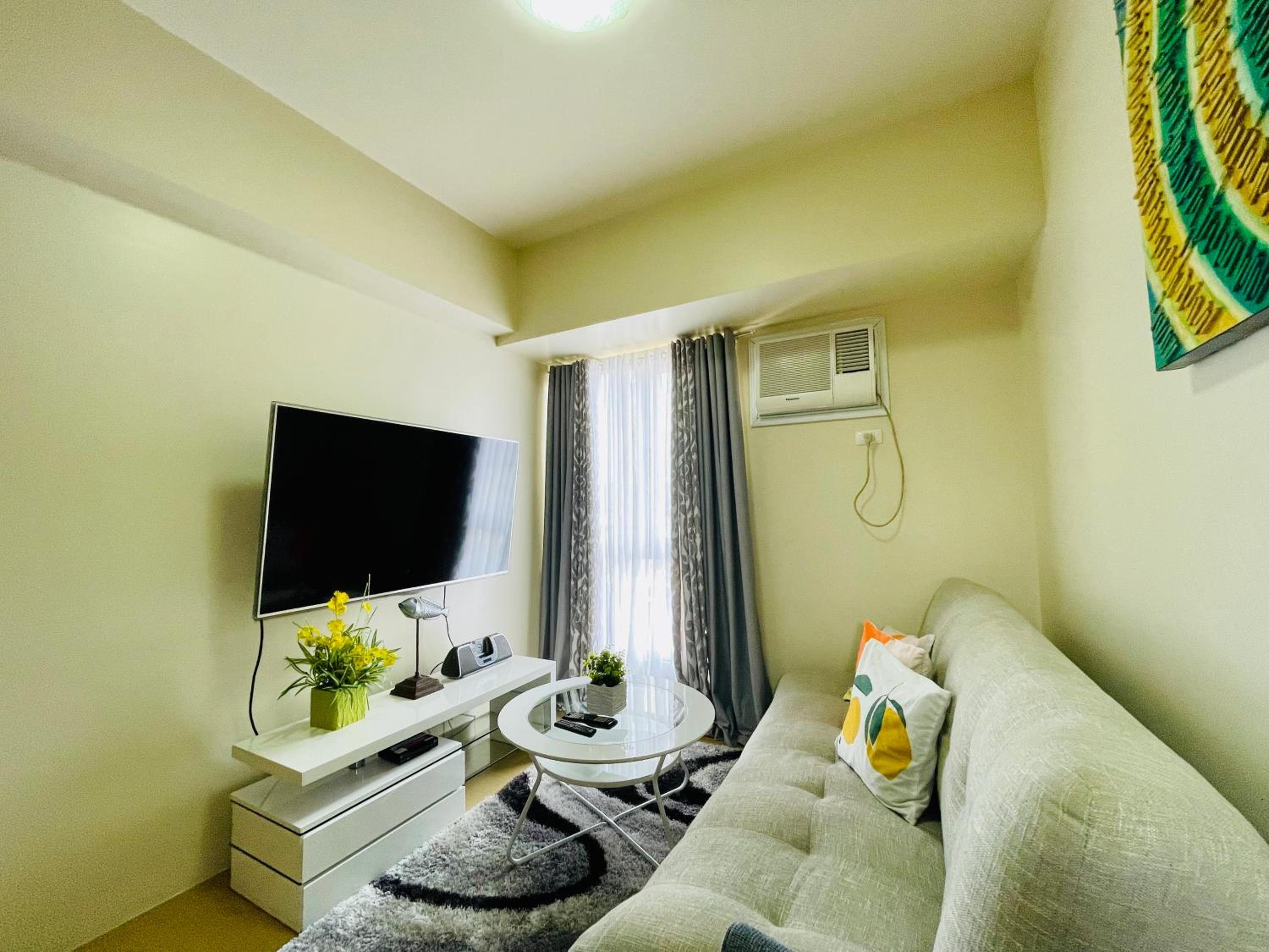 Cozy 1-Bedroom at Centrio Towers beside Ayala Mall, photo 13