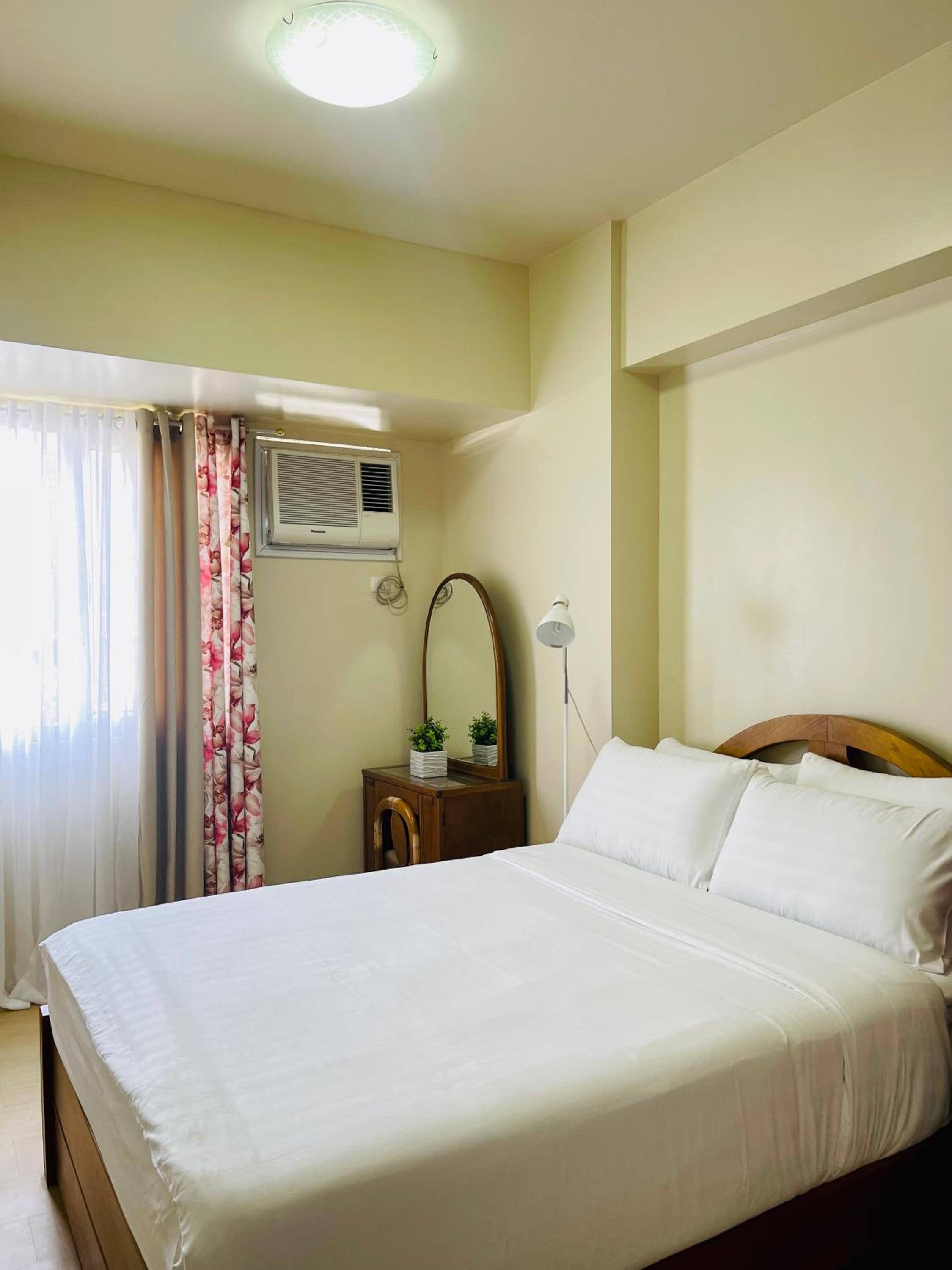 Cozy 1-Bedroom at Centrio Towers beside Ayala Mall, photo 14