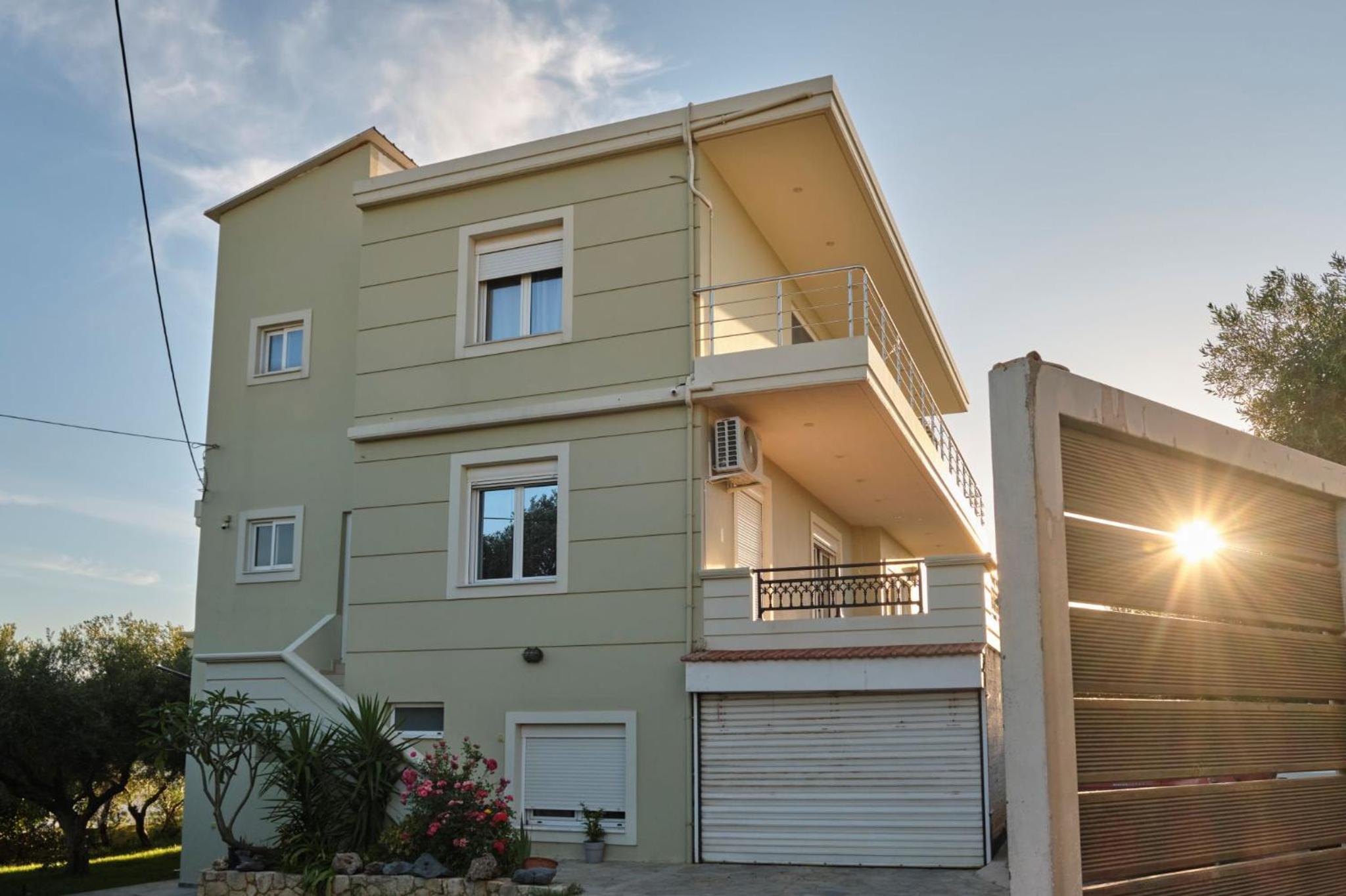 My AVRA, home in Agioi Apostoloi Chania