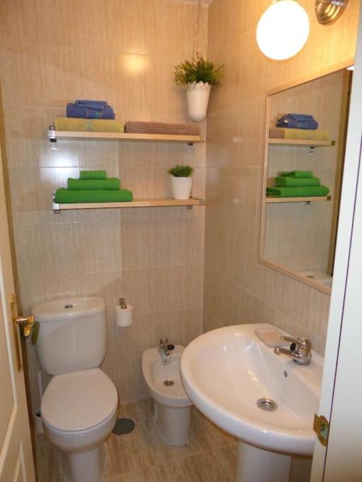 Ático fresco y luminoso con aparcamiento privado photo 5