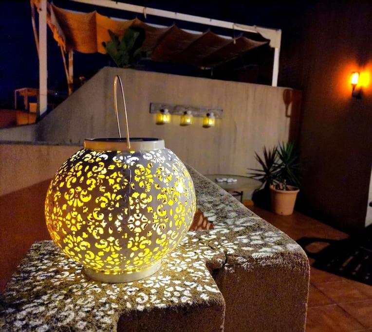 Ático fresco y luminoso con aparcamiento privado