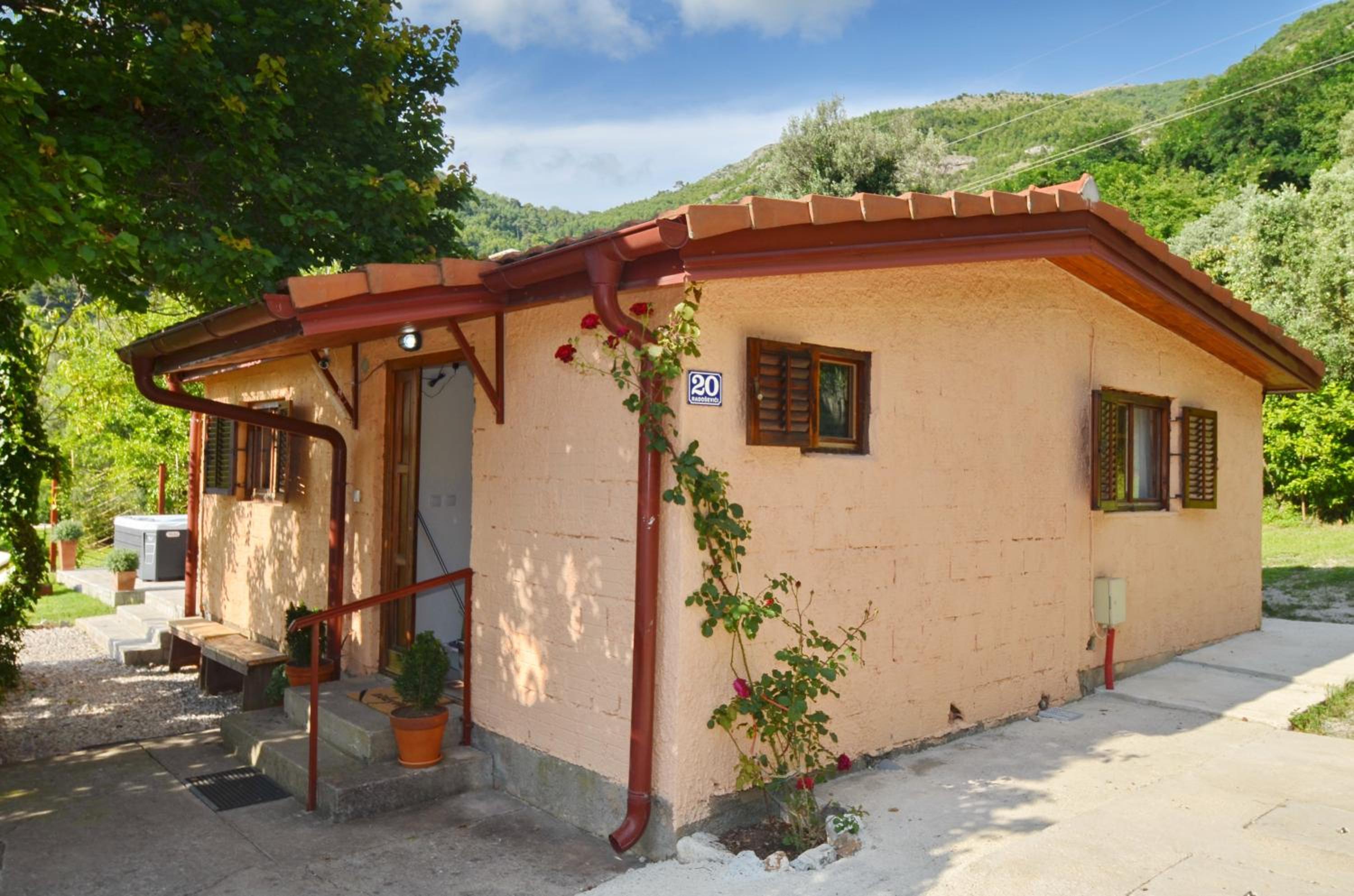 Hotel Boka View by Roši - Image 1