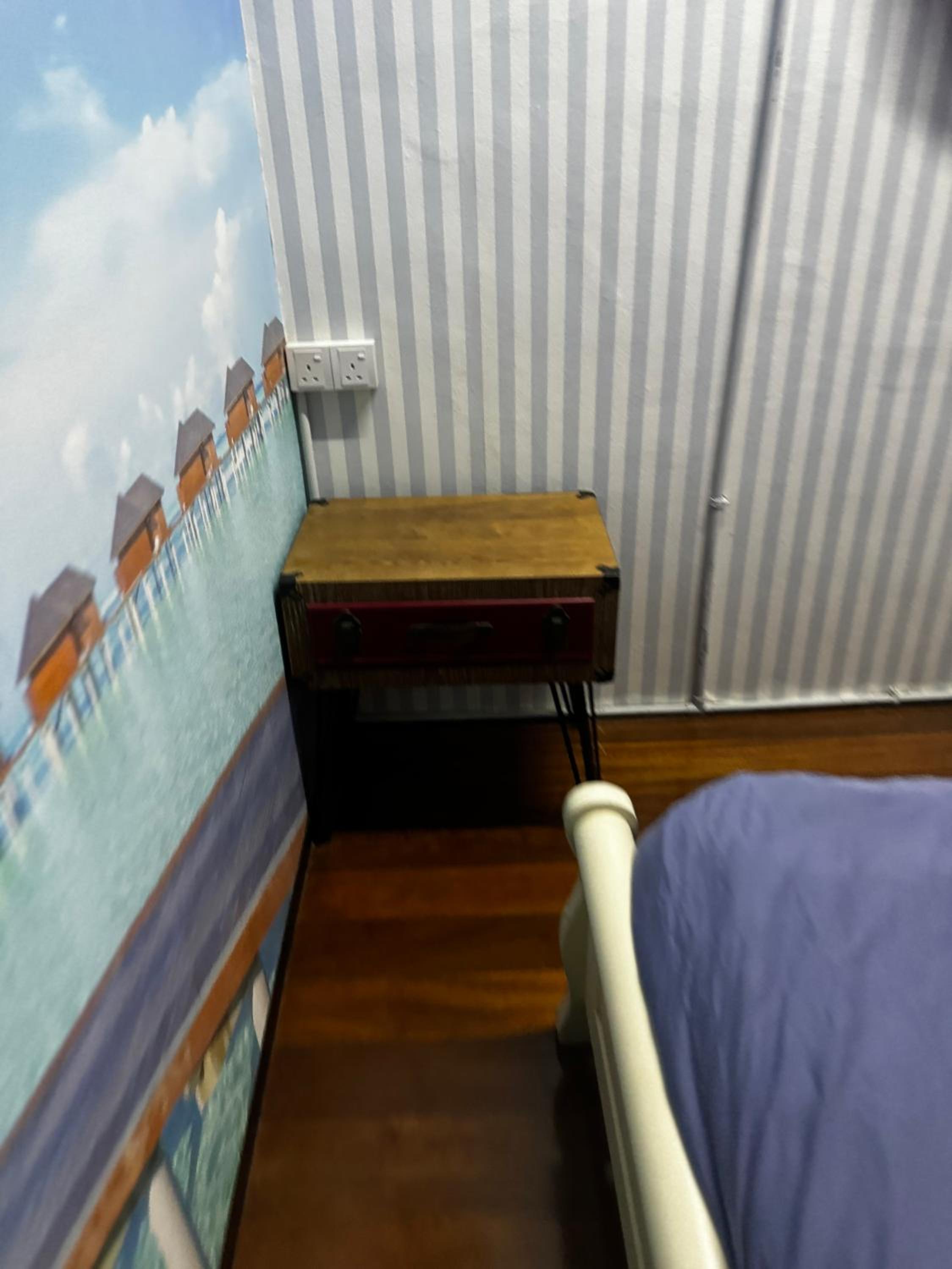 Room in Bayanlepas