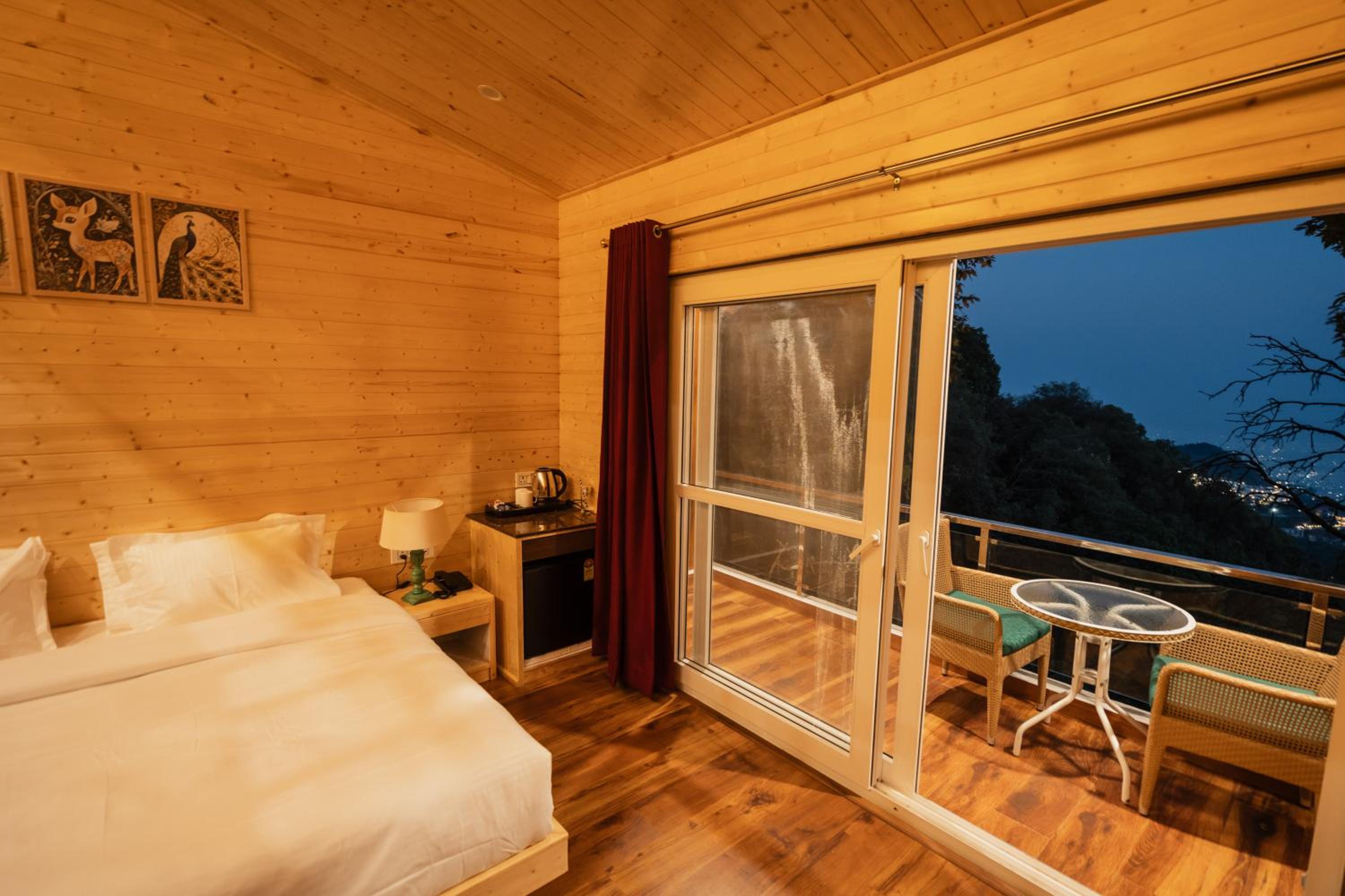 Sansa by the woods- Manor & Spa view 5