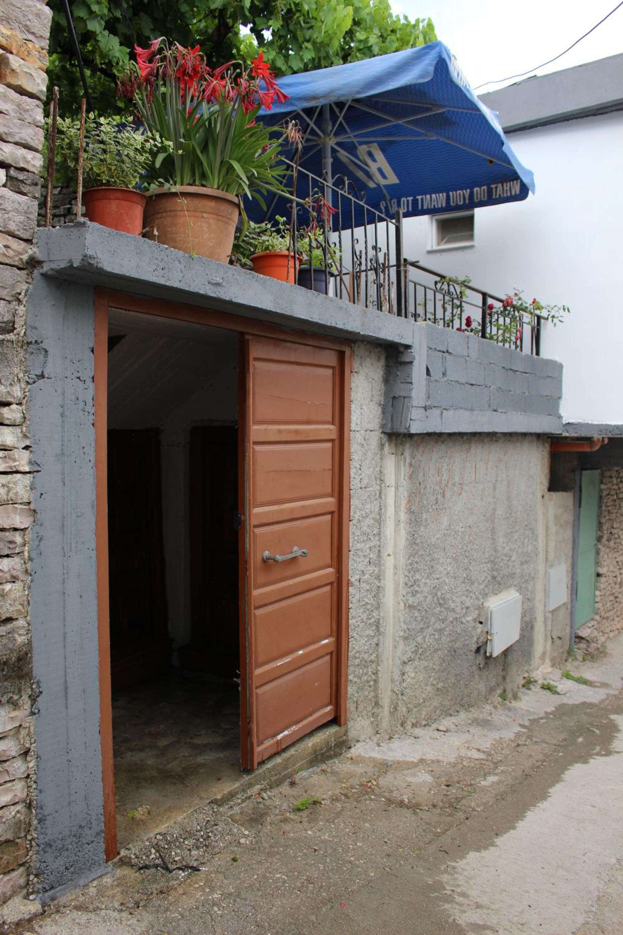 Vila Karagjozi