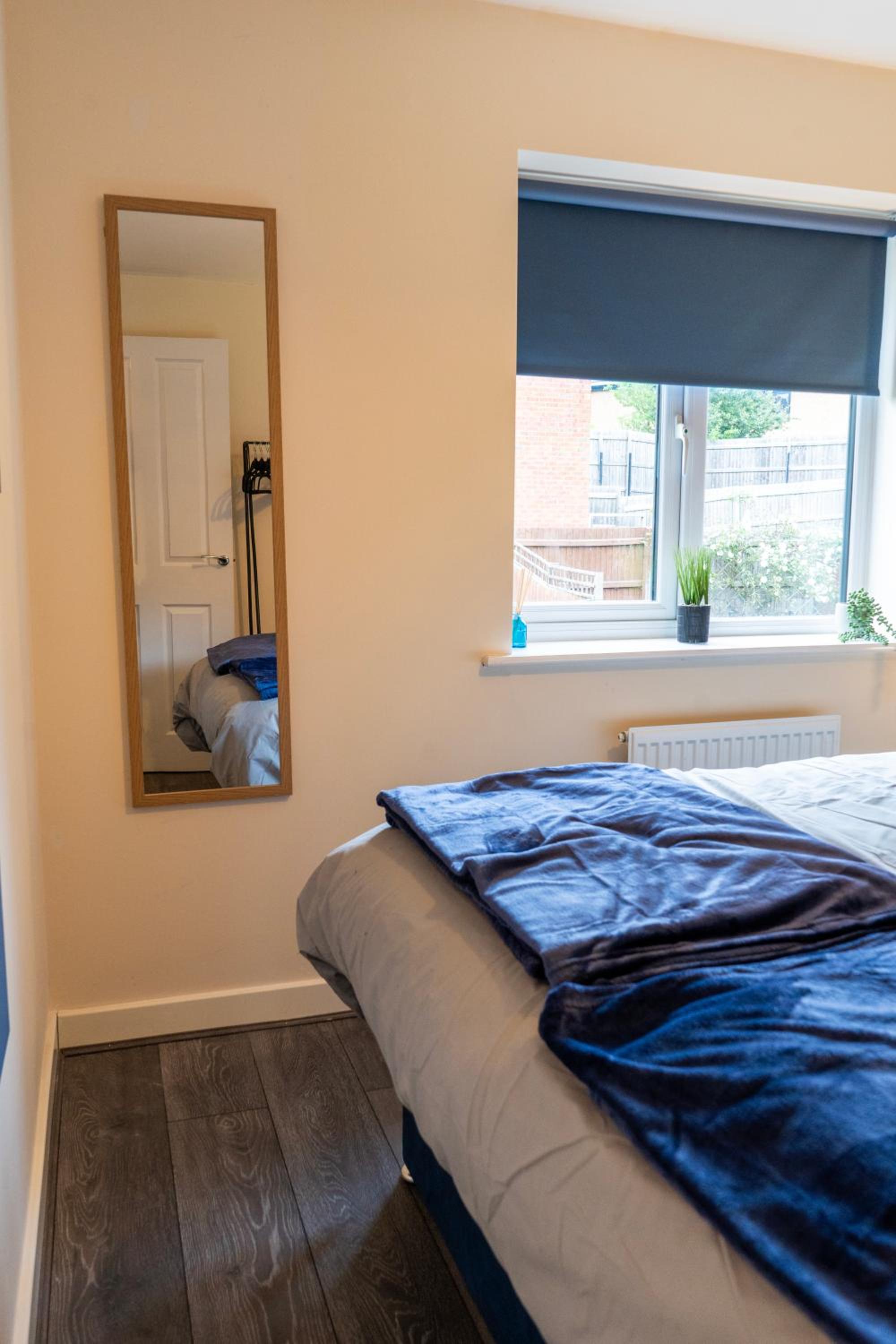 Heart Of Nottingham FREE Parking, Cozy, MOTORPOINT ARENA Long Stay Deals view 2