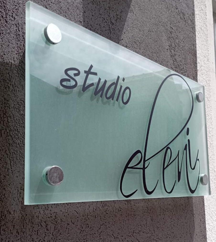 Studio Eleni