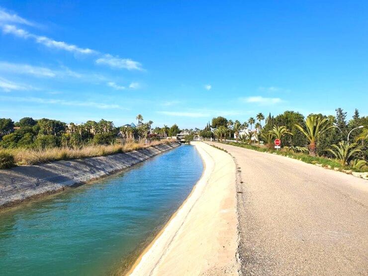 VILLAMARTIN PALMS stylish apartment close to golf and ocean with garden views
