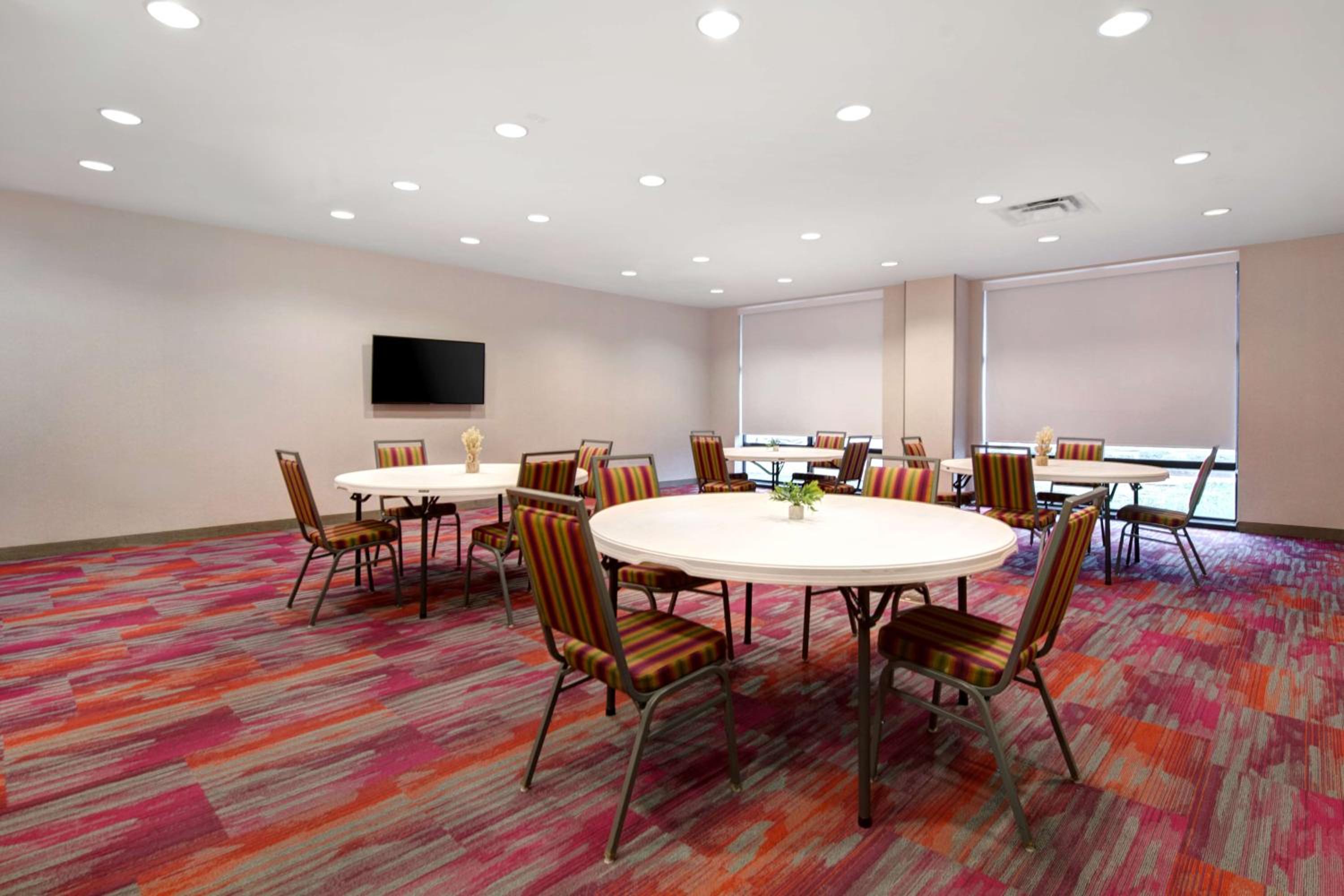 meeting & event spaces