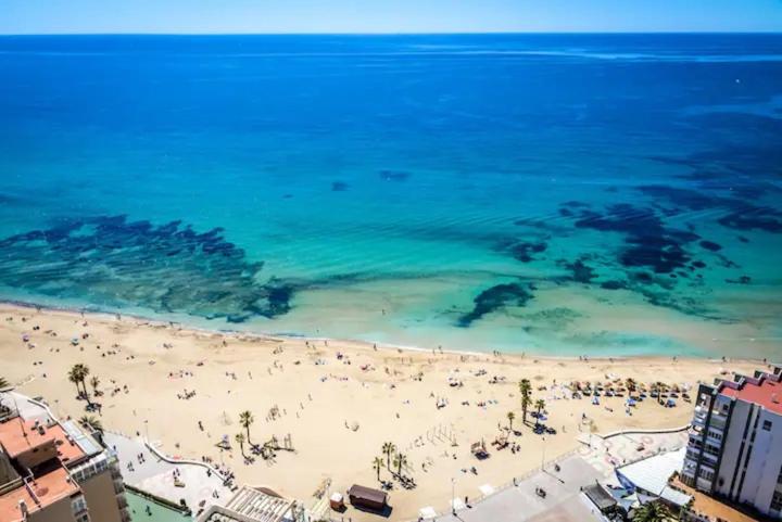 3- bedroom apartment in the centre of Calpe with nice living room, 1 bathroom. view 3