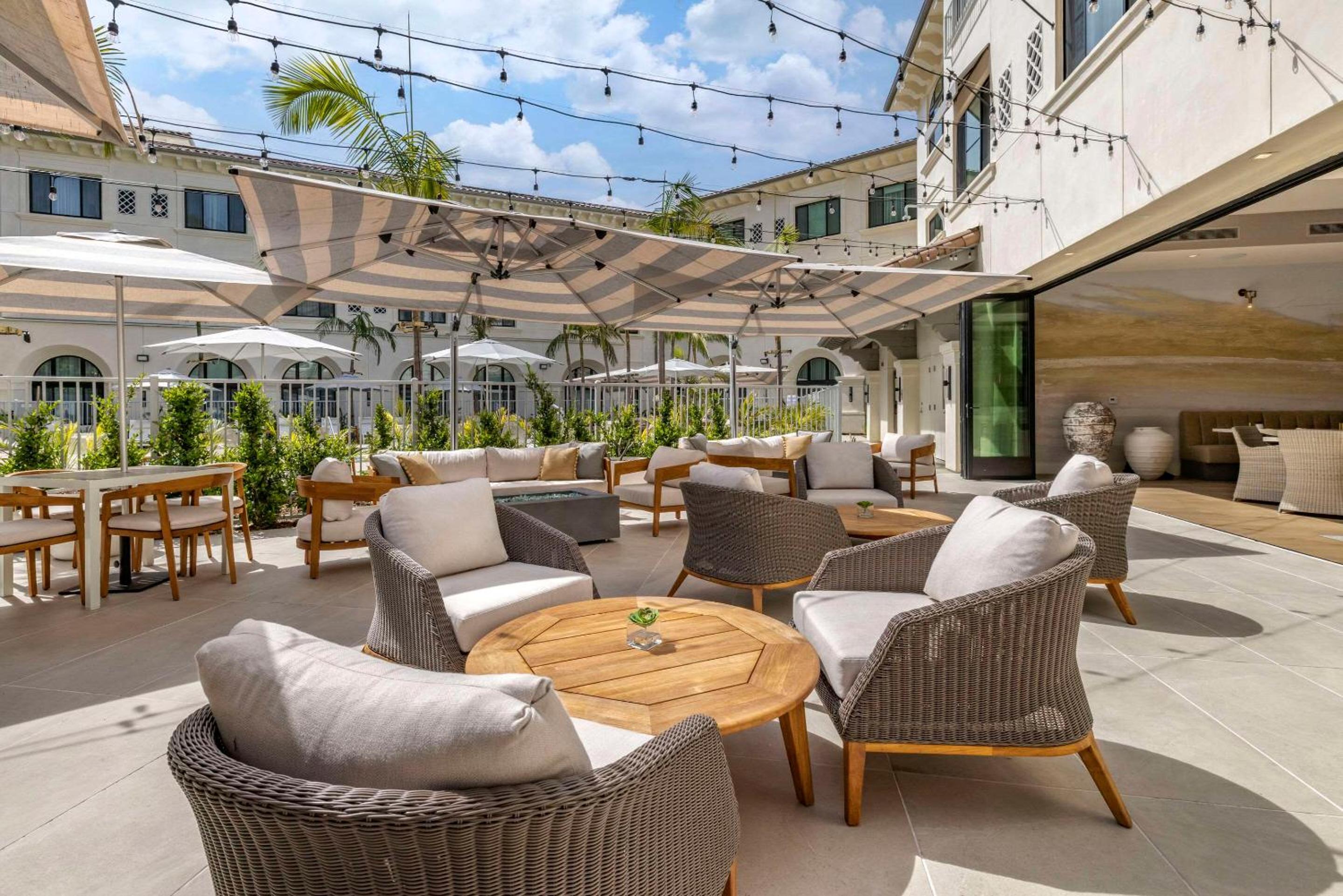 Cambria Hotel Calabasas - Malibu - Property Image 12