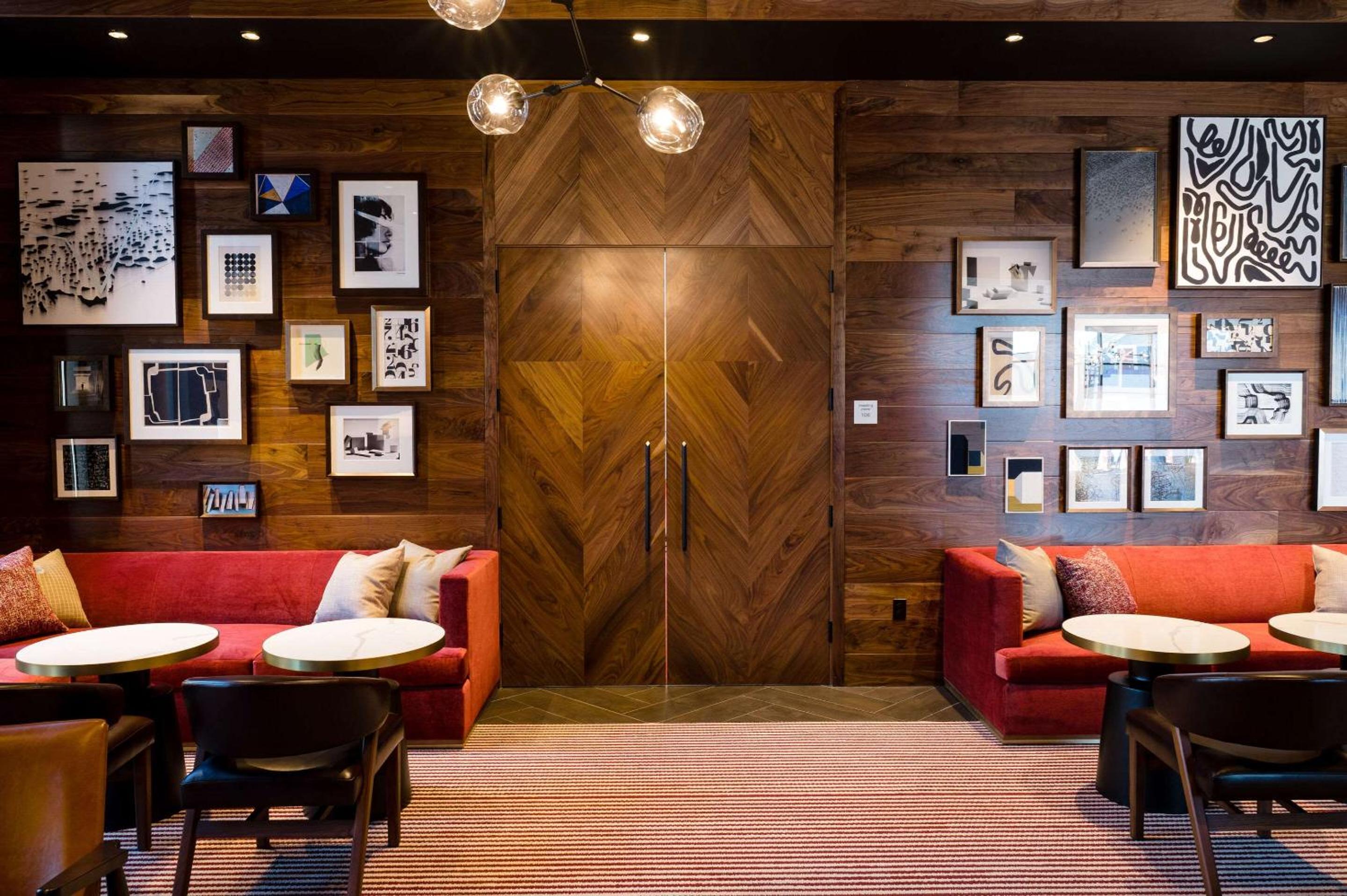 Boston Vacations - Cambria Hotel Boston Somerville - Property Image 3