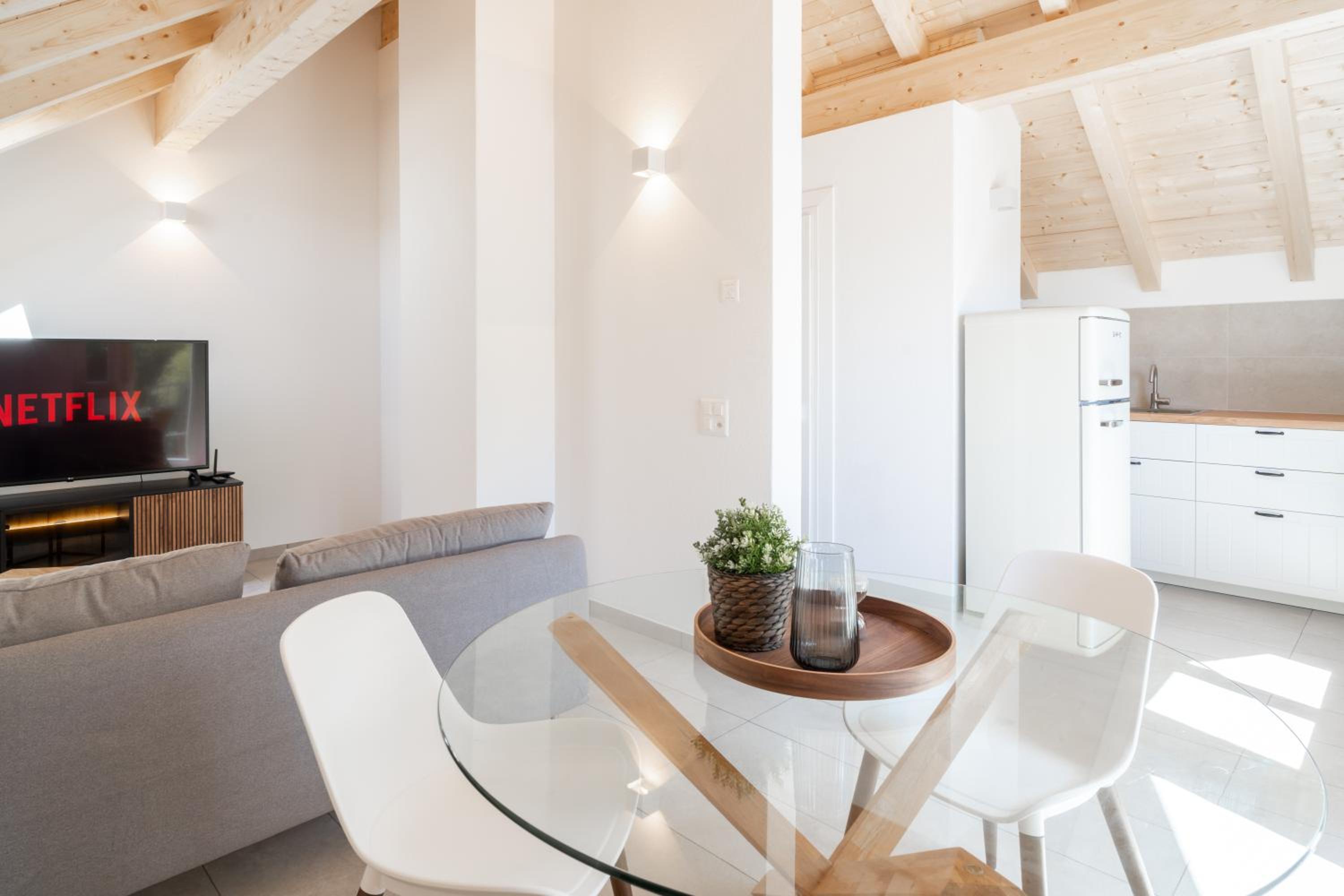 Schöne Wohnung an Toplage mit gratis Parkplatz!