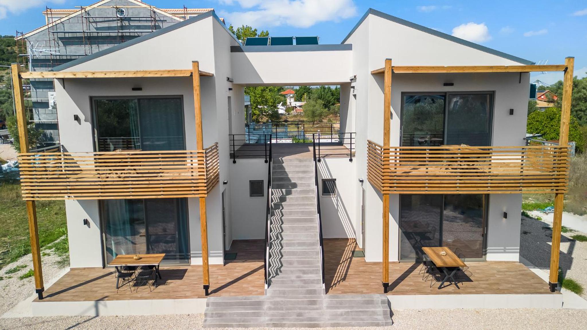 Dimargi Apartments