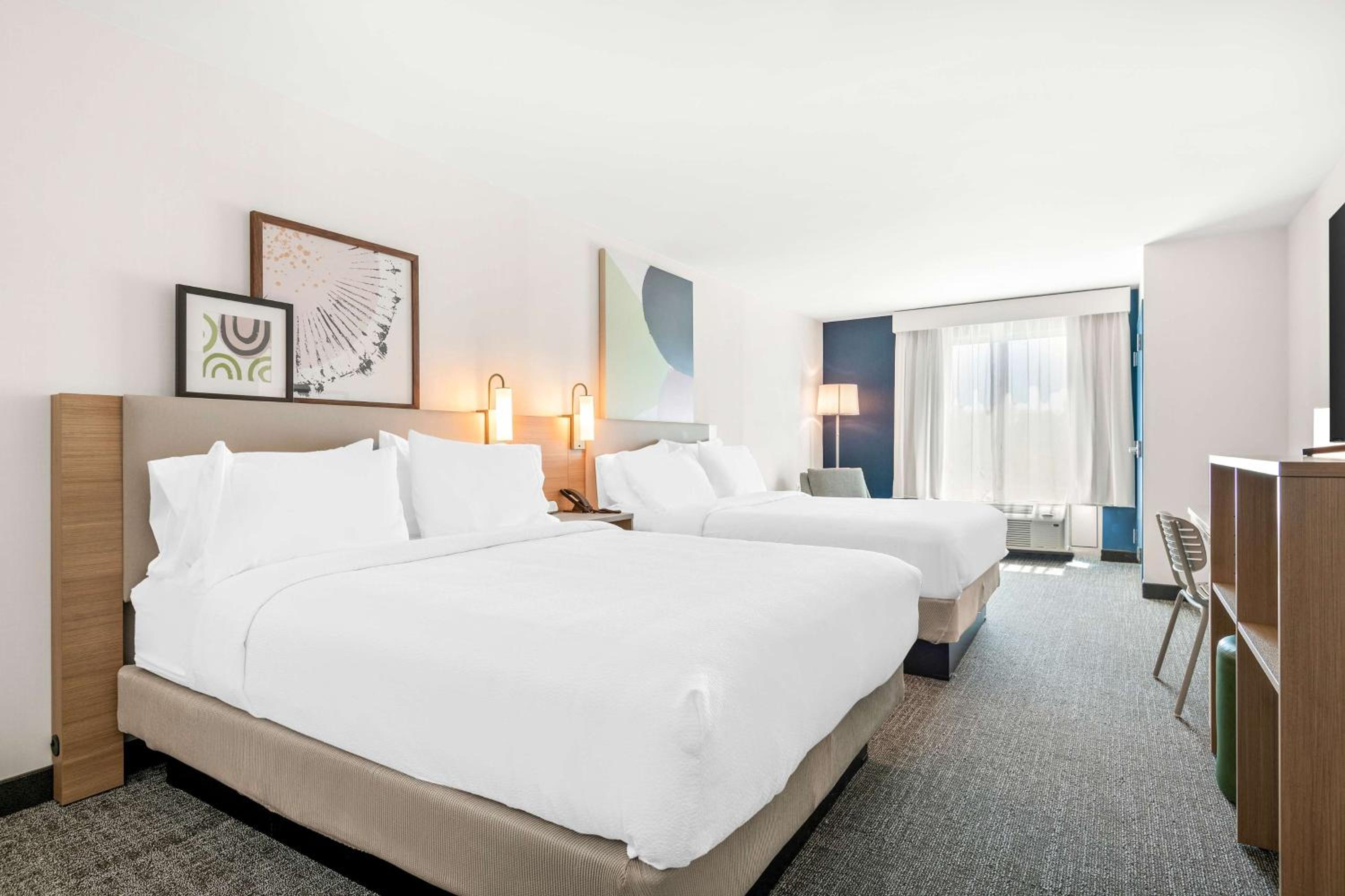 Spark By Hilton Exton - Property Image 12