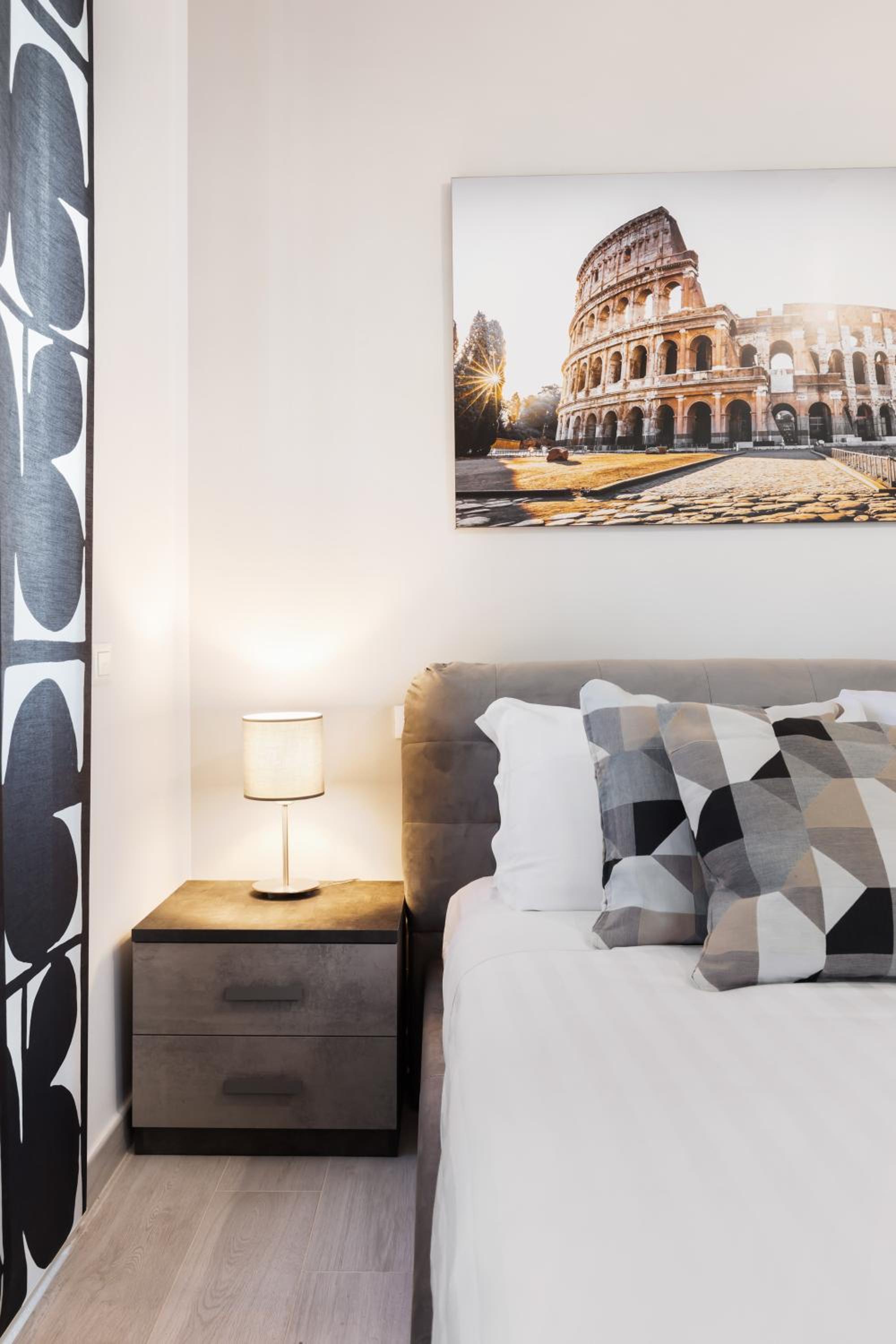 Clodio Welcome - 5 camere arredate con bagno interno - zona comune - condizionatori -