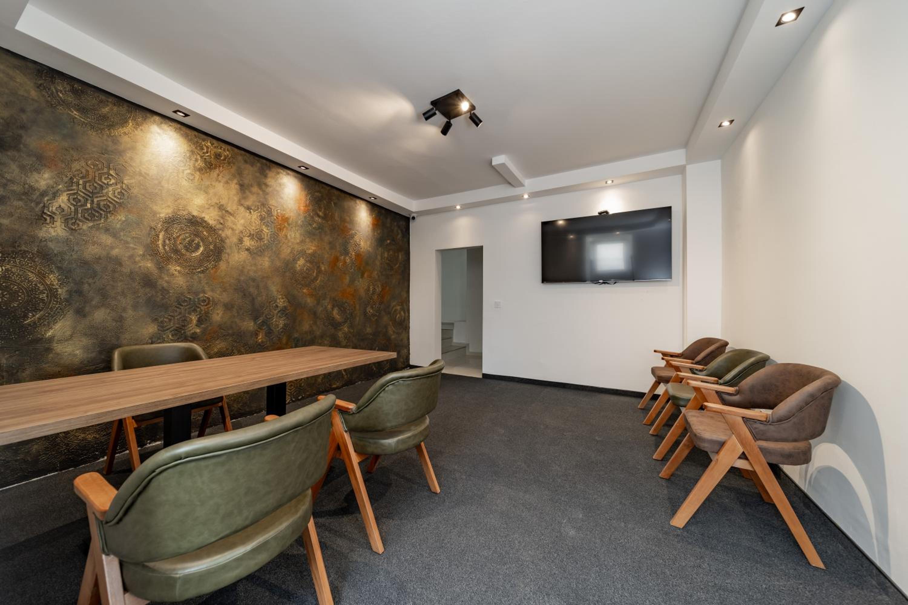 meeting & event spaces