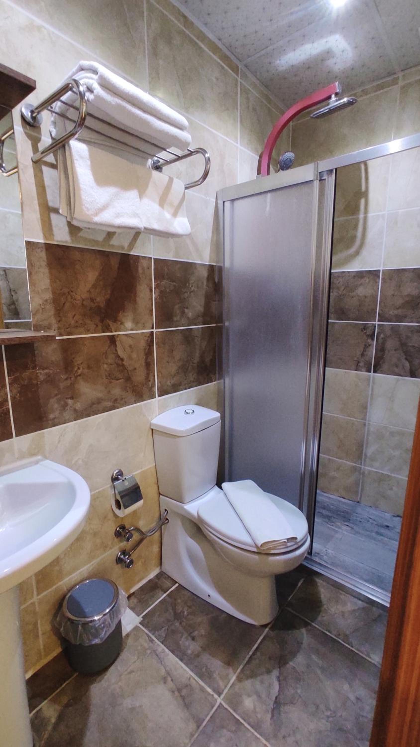 Ore Pera Suites - Image 7