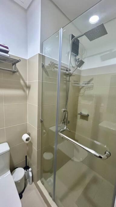 Homey 1BR Skyline at Lush Residences, Makati City view 4