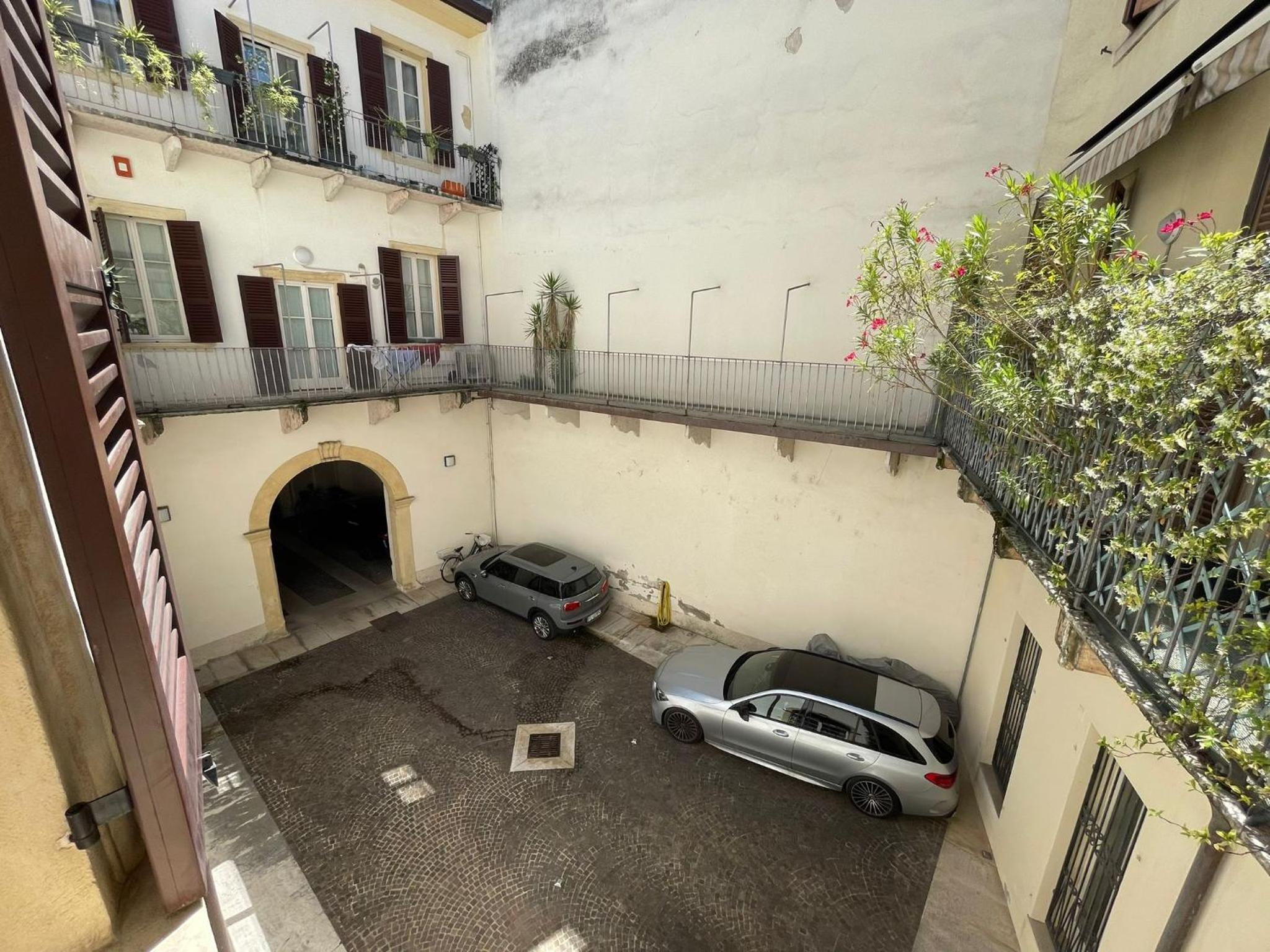 AD Verona flat view 4