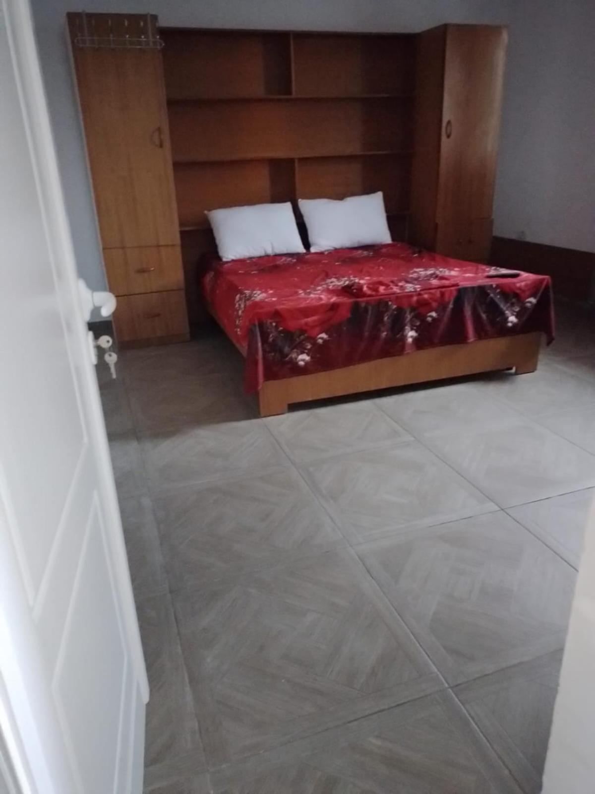 Xhuljan apartament