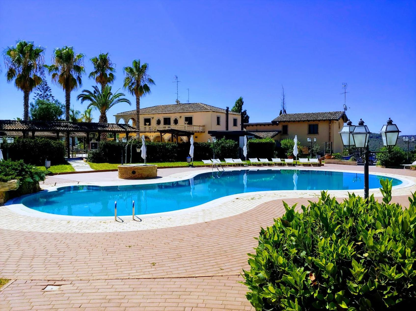 Tenuta Bellaprima CALTAGIRONE view 2