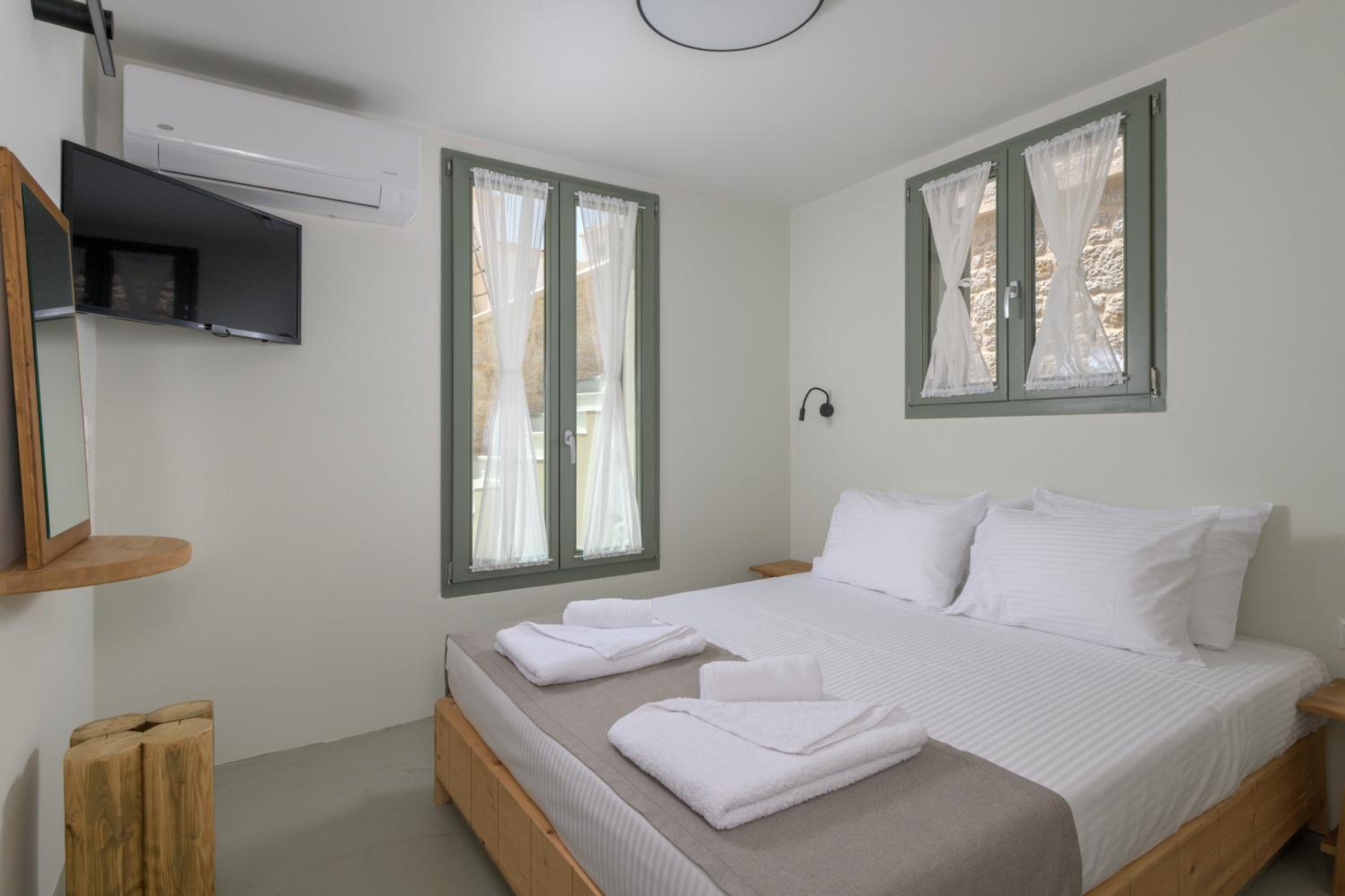 Onar Residences Chalki view 2