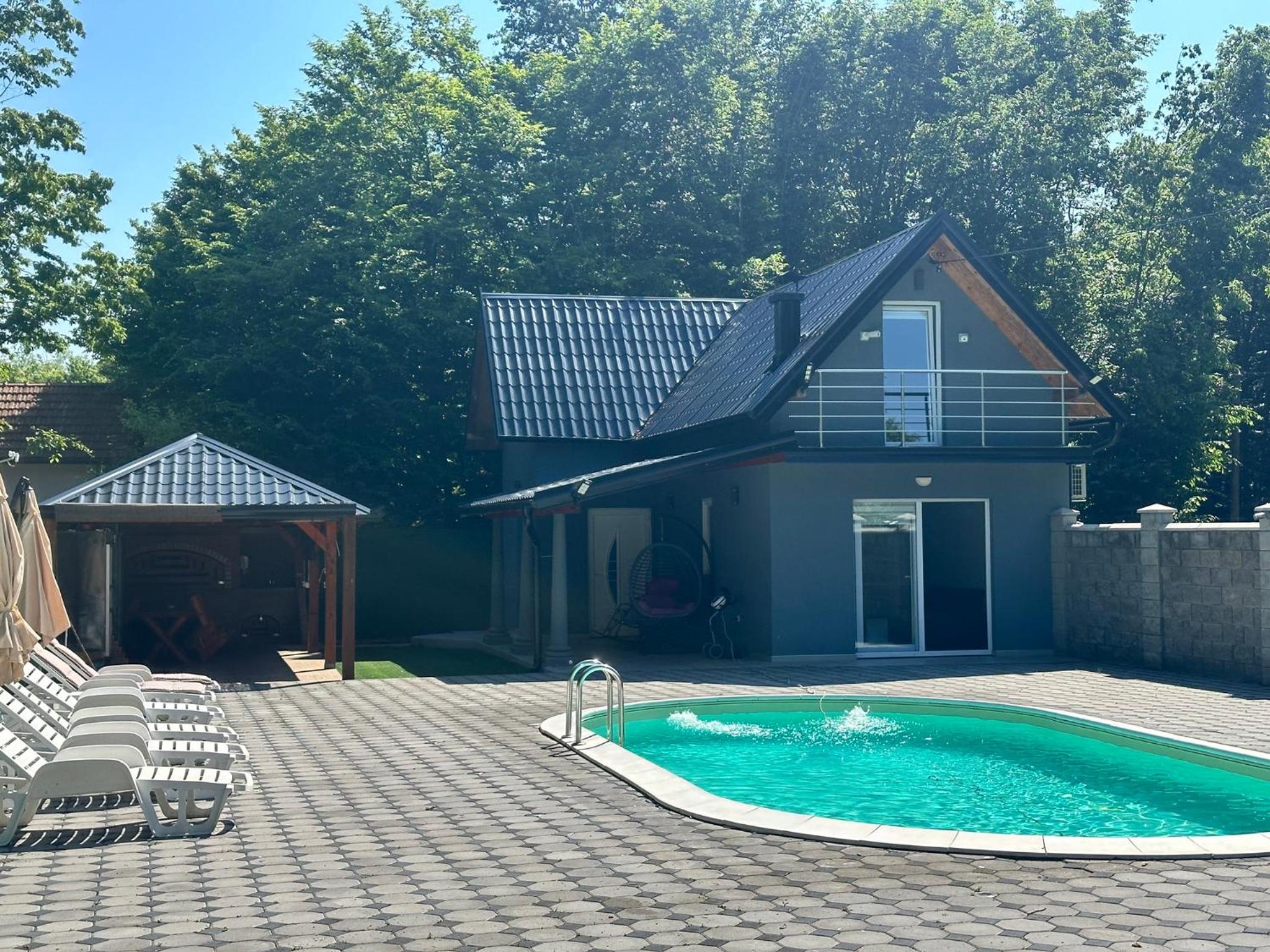 Villa Akish