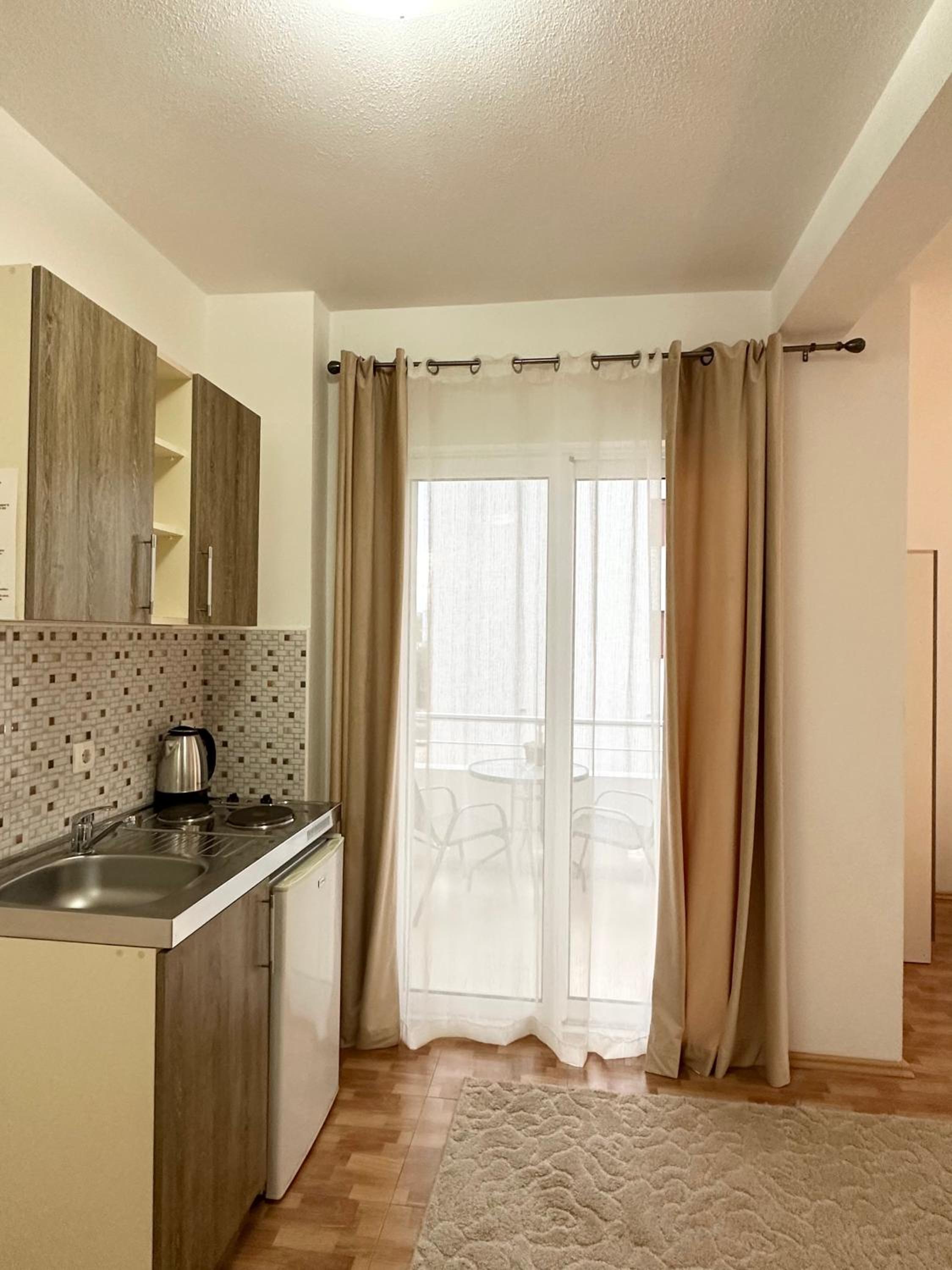 Photo 78