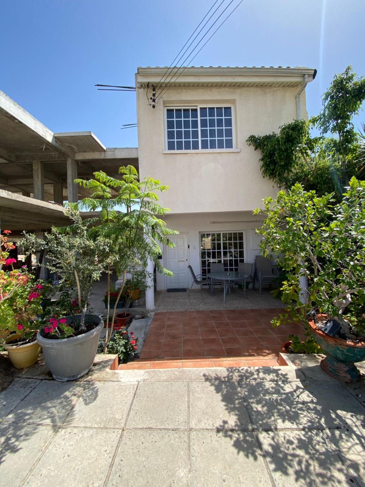 Three Bedroom with Fireplace and Piano