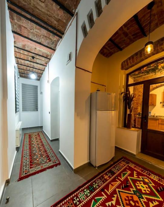 Big historical flat in Istanbul Galata