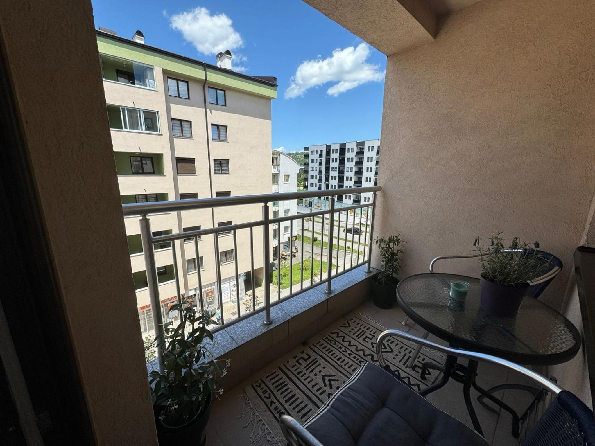 Simple Apartment