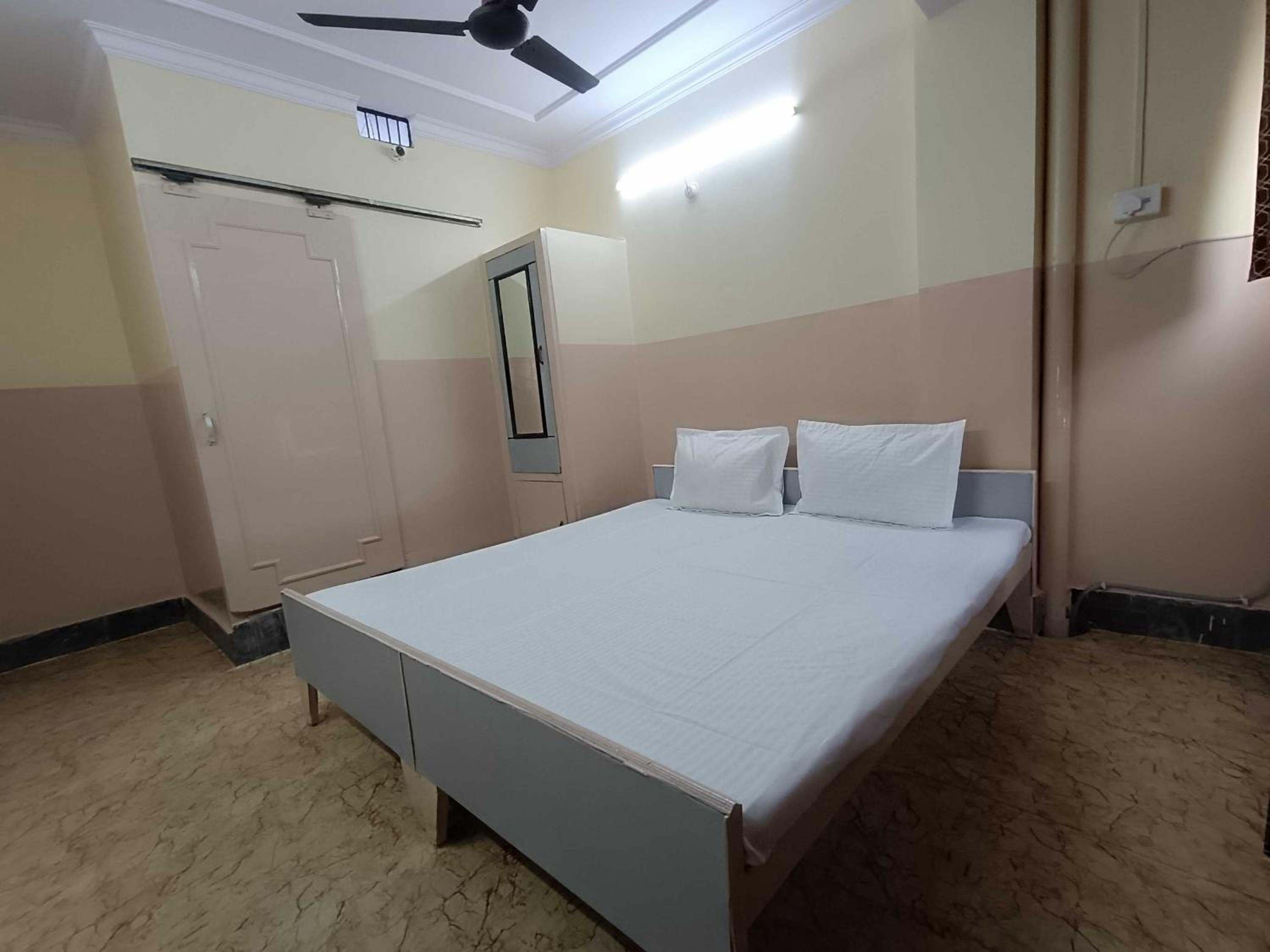Hotel O Nitya