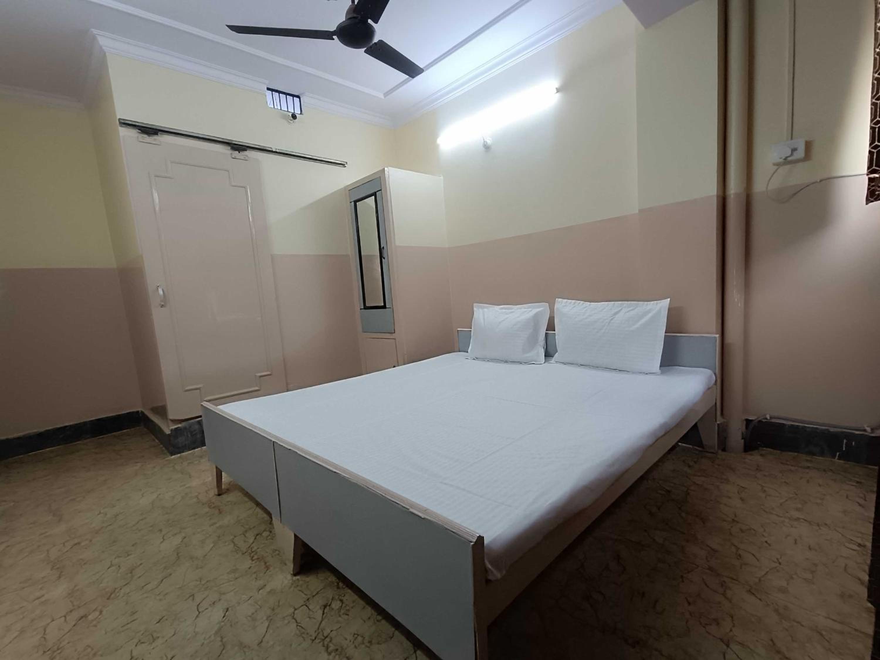 Hotel O Nitya