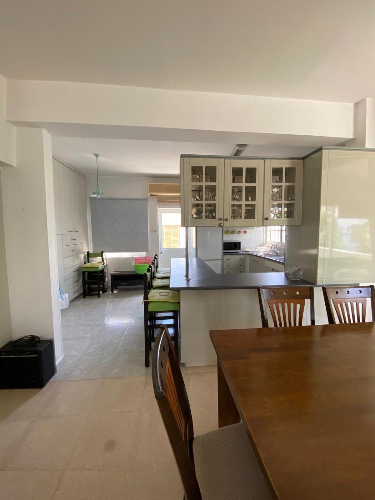 Three Bedroom with Fireplace and Piano