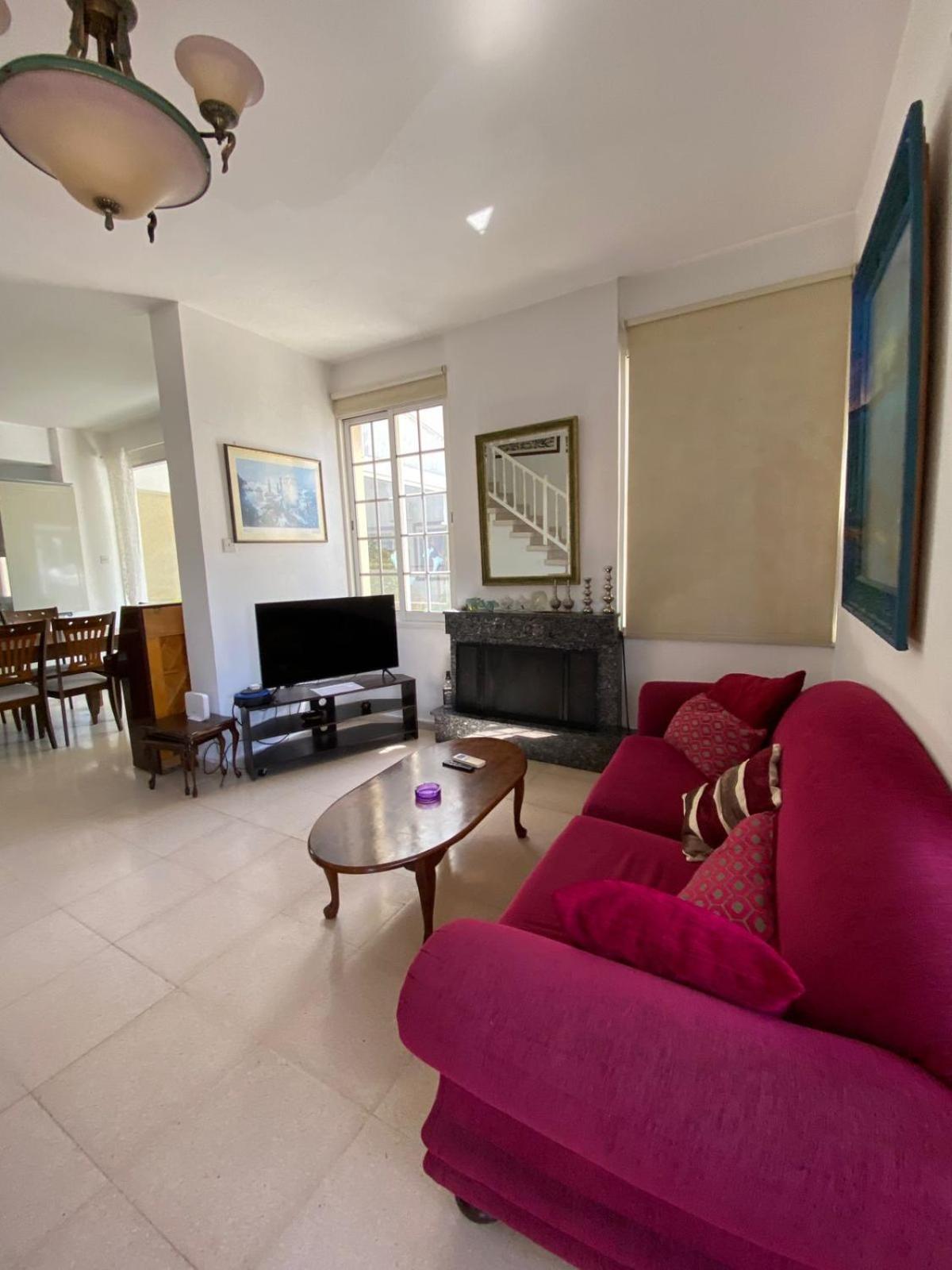 Three Bedroom with Fireplace and Piano