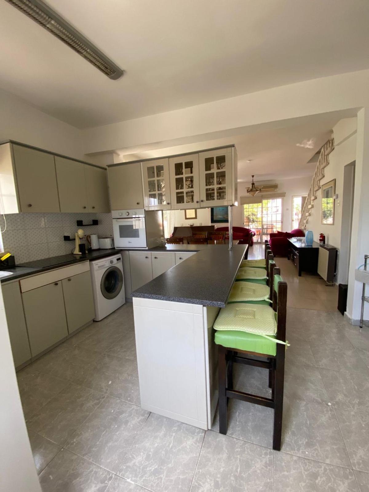 Three Bedroom with Fireplace and Piano