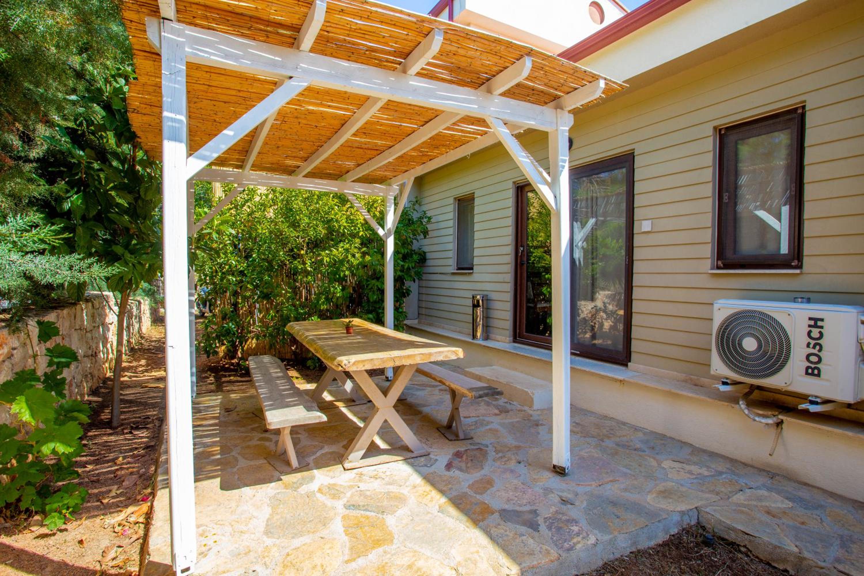 Sea Garden - Image 66