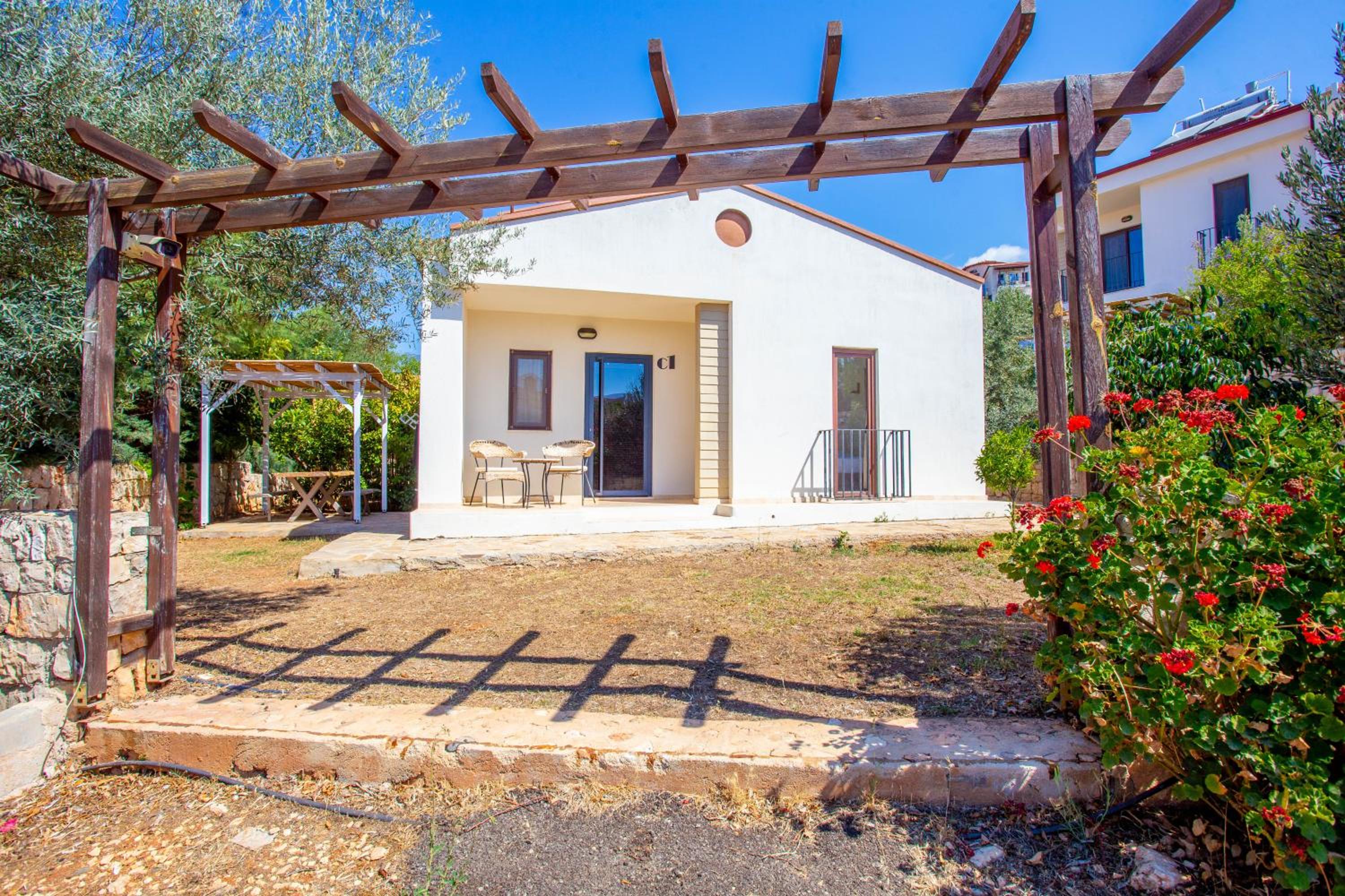 Sea Garden - Image 63