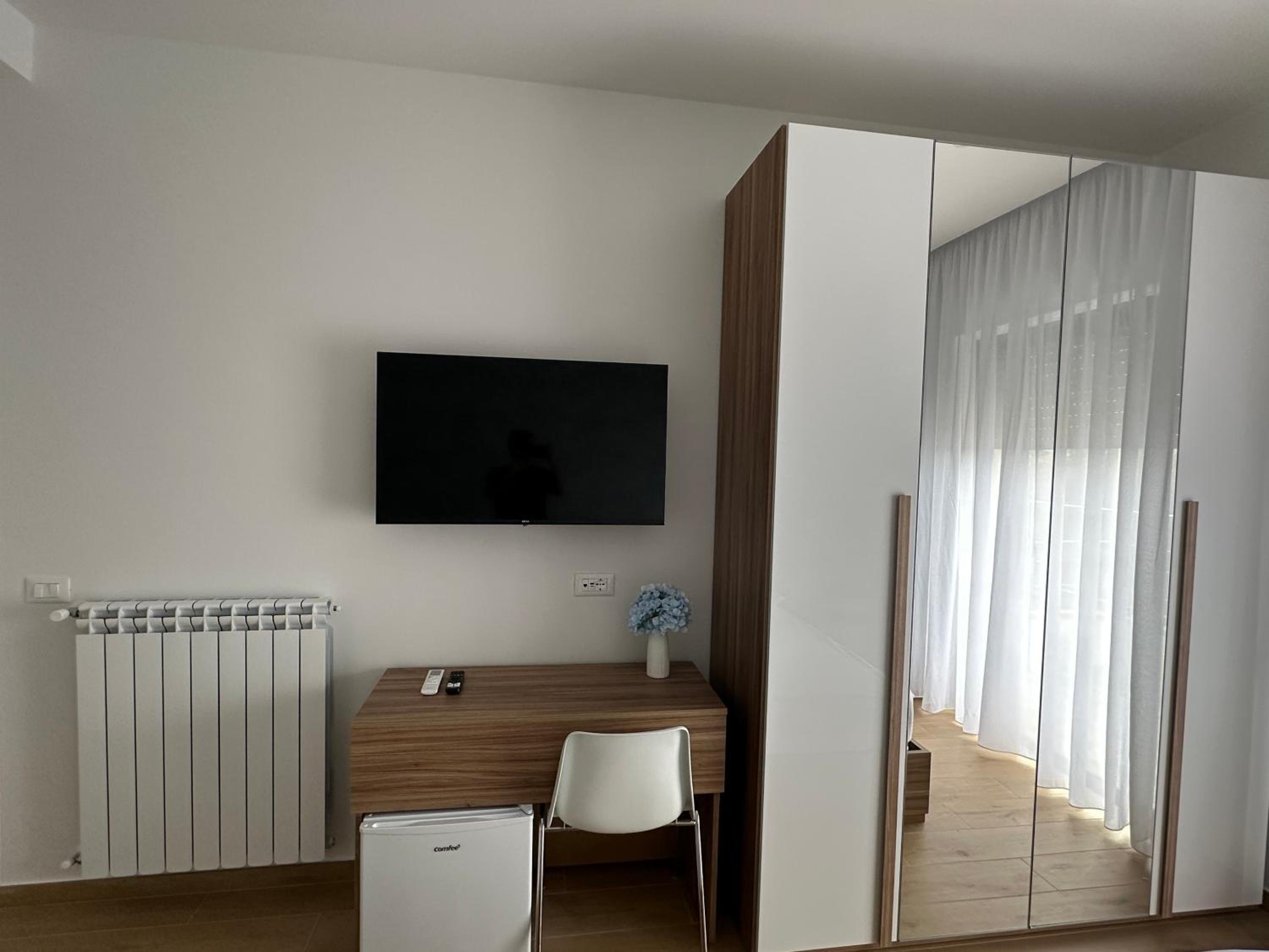 Photo 21