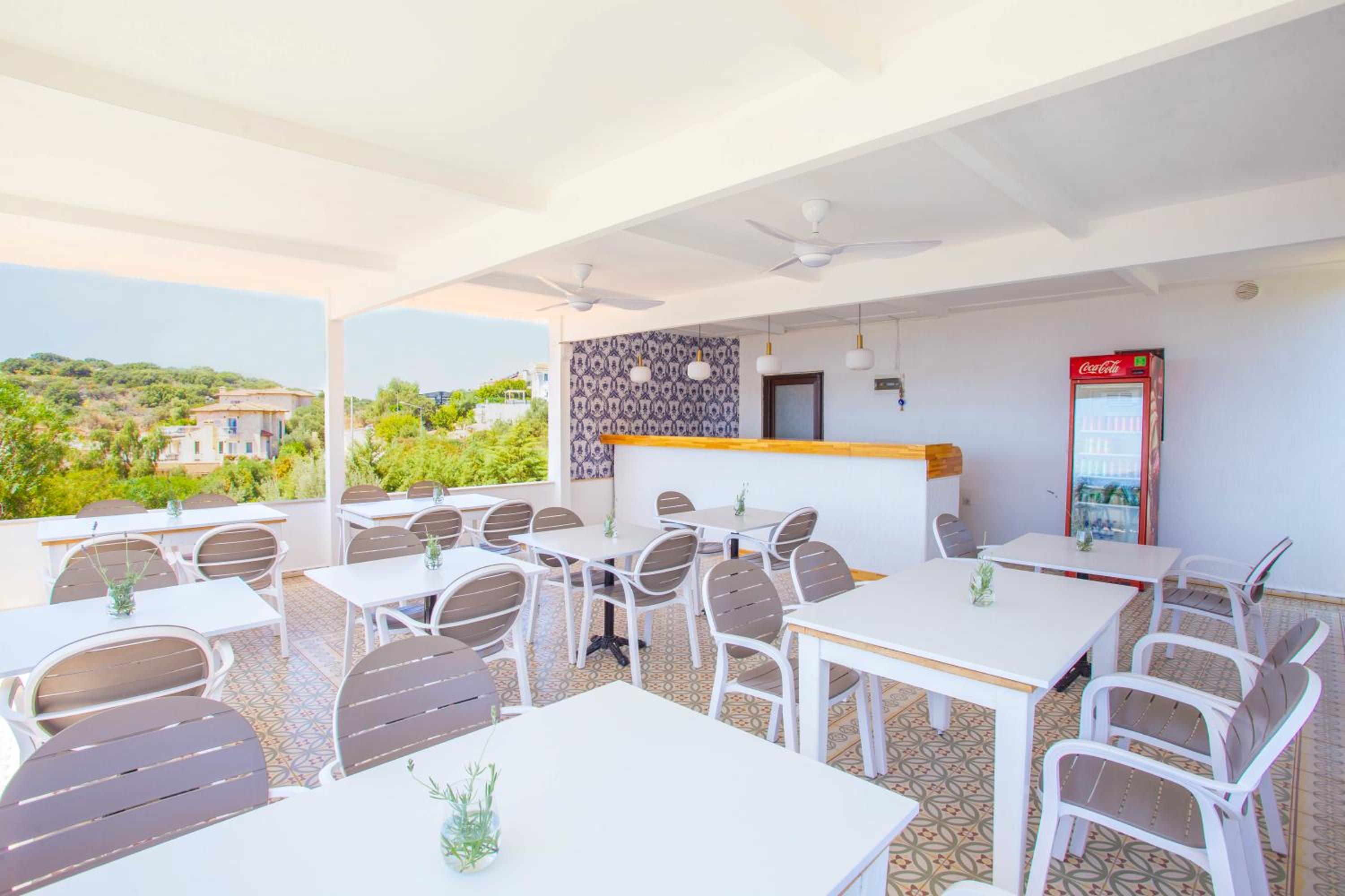 Sea Garden - Image 108