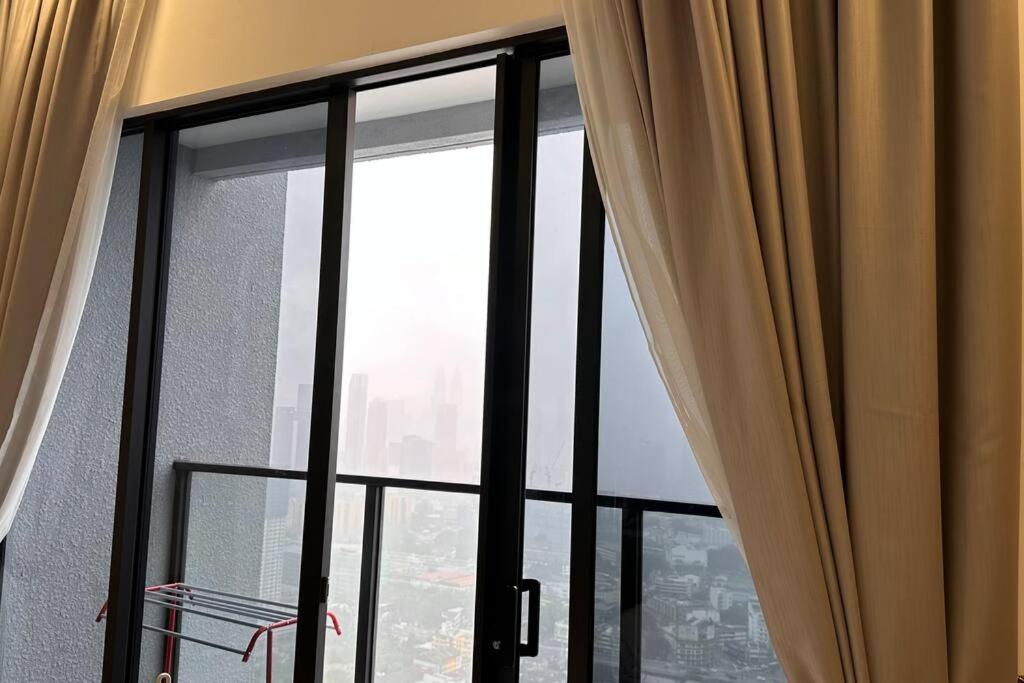 KLCC view Luxury family suites