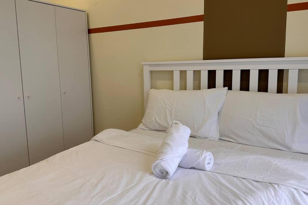 KLCC view Luxury family suites
