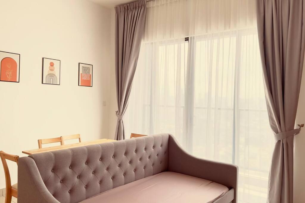 KLCC view Luxury family suites